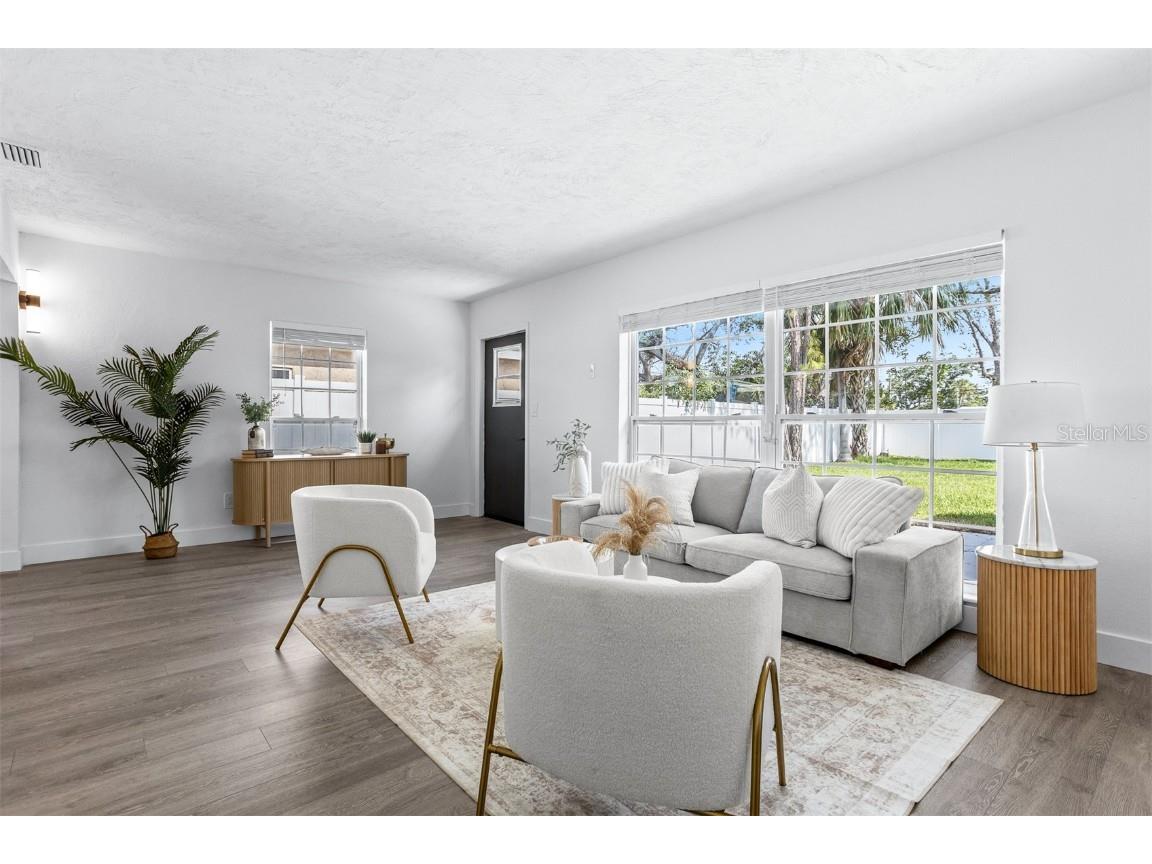 8335 42nd Avenue N Saint Petersburg FL 33709 TB8393139 image14