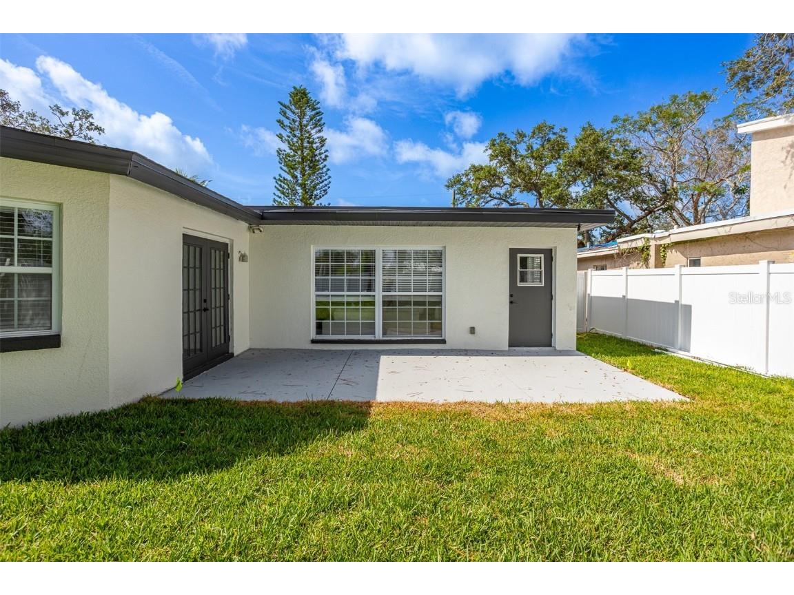 8335 42nd Avenue N Saint Petersburg FL 33709 TB8447105 image22