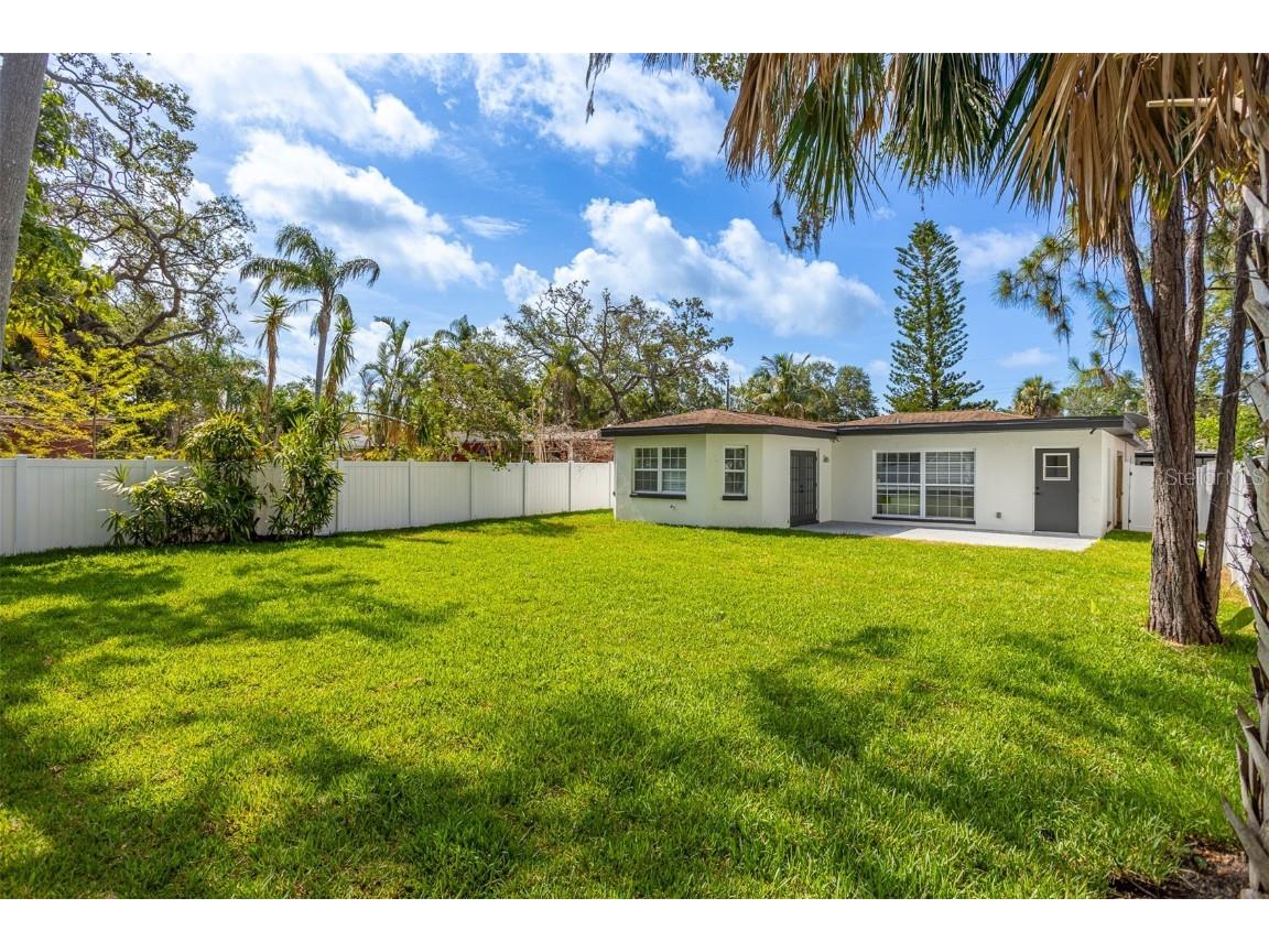 8335 42nd Avenue N Saint Petersburg FL 33709 TB8447105 image3