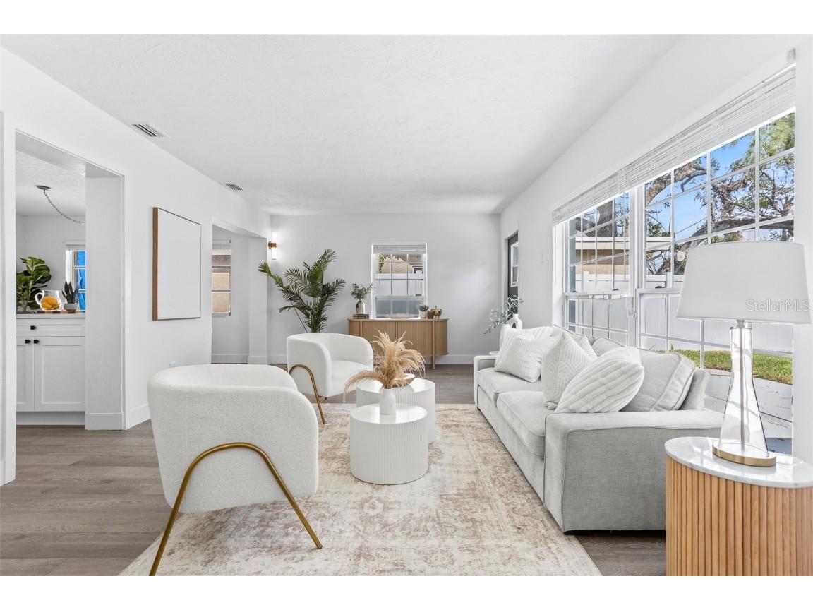 8335 42nd Avenue N Saint Petersburg FL 33709 TB8447105 image7