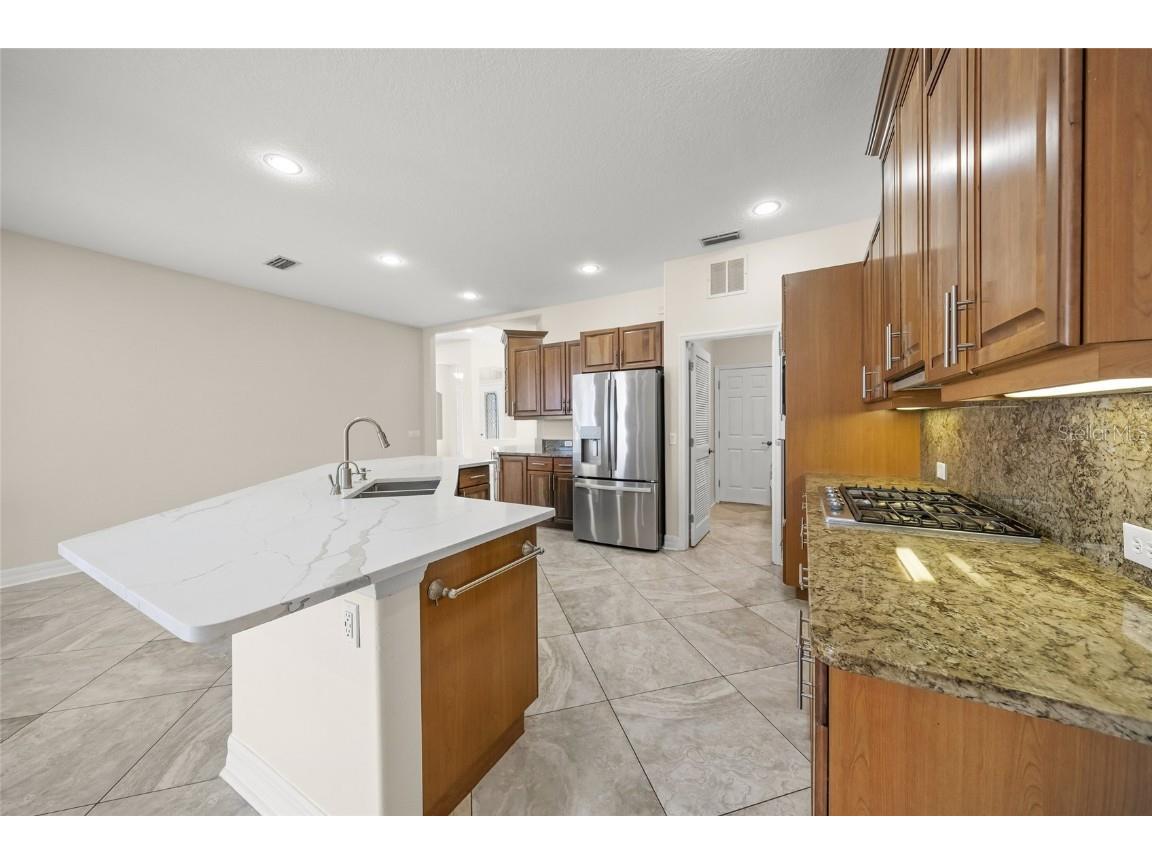 8335 Barton Farms Boulevard Sarasota FL 34240 A4670144 image20