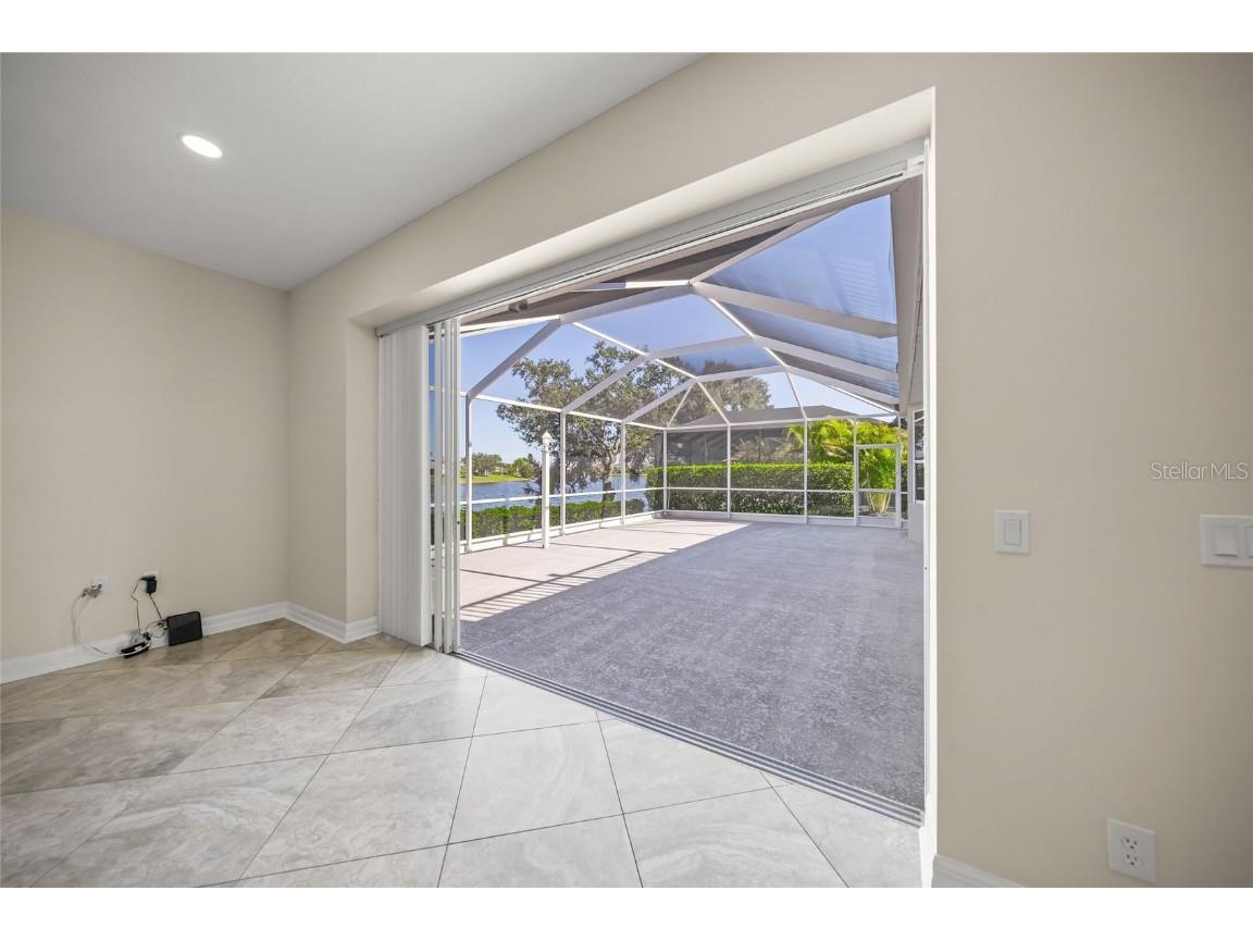 8335 Barton Farms Boulevard Sarasota FL 34240 A4670144 image28