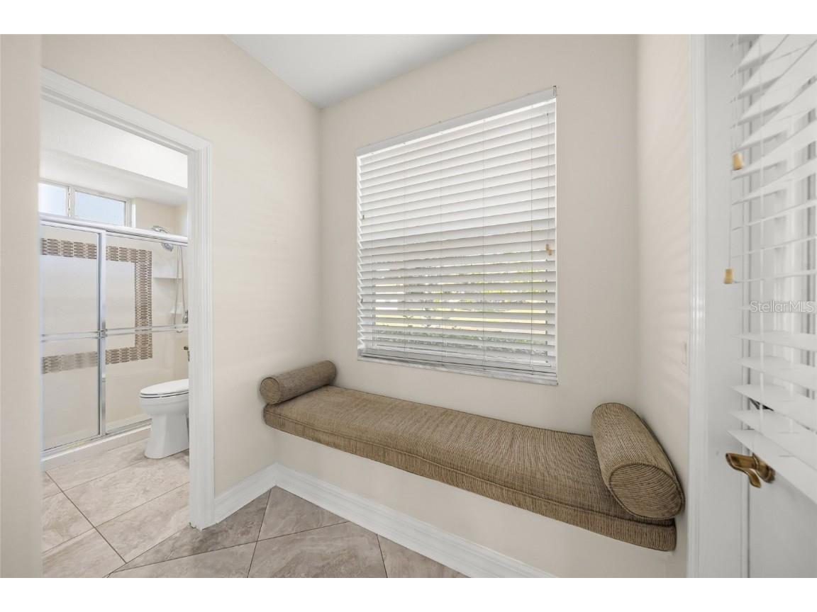 8335 Barton Farms Boulevard Sarasota FL 34240 A4670144 image50