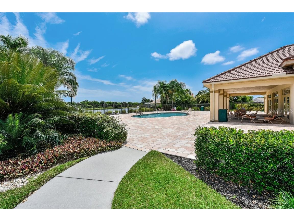 8335 Barton Farms Boulevard Sarasota FL 34240 A4670144 image63