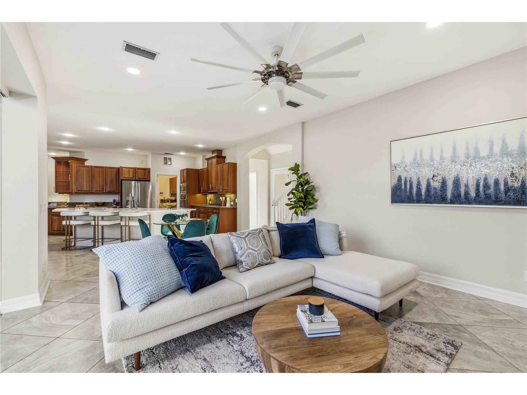 8335 Barton Farms Boulevard Sarasota FL 34240 A4686596 image16