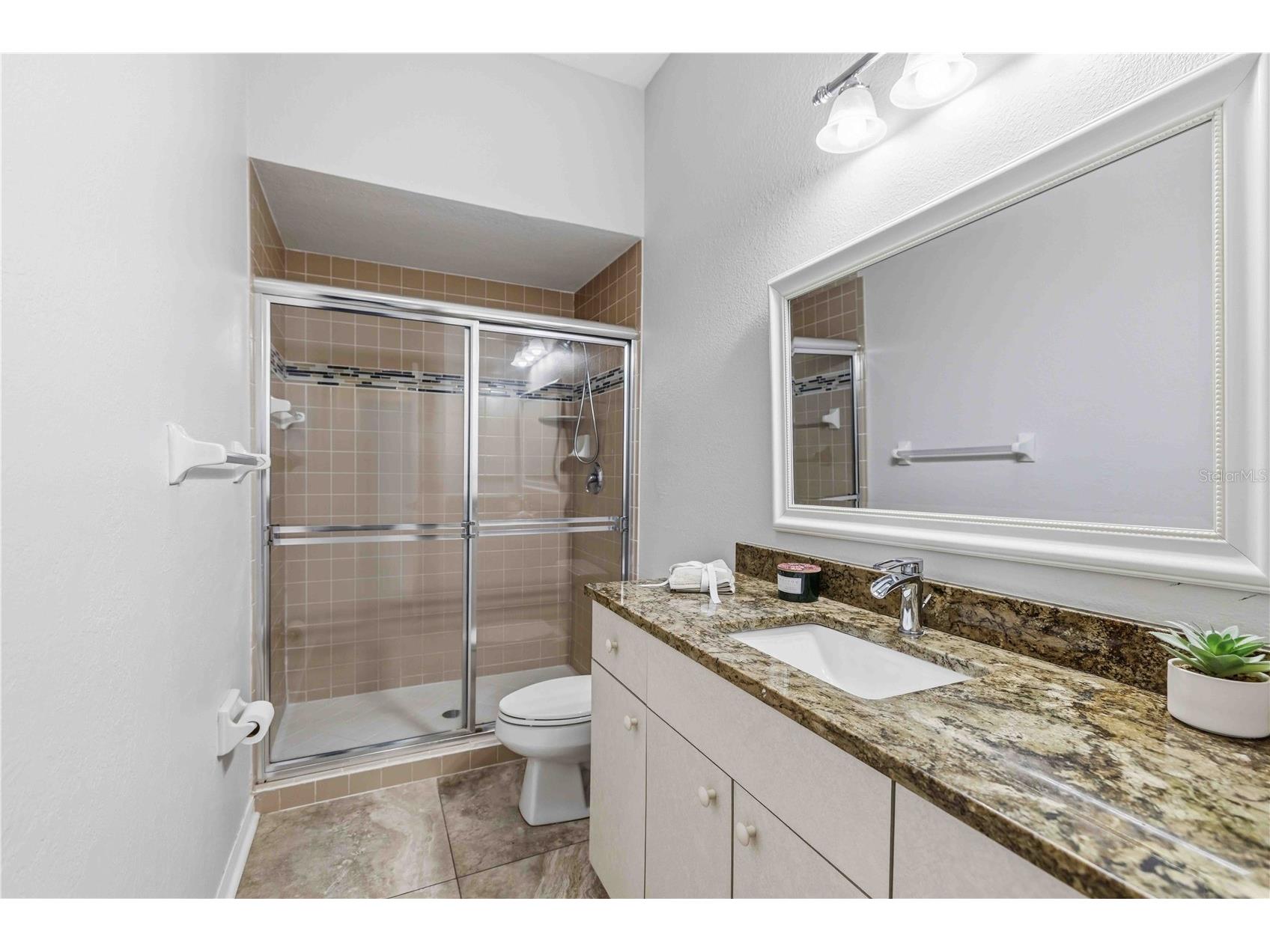 8335 Barton Farms Boulevard Sarasota FL 34240 A4686596 image35