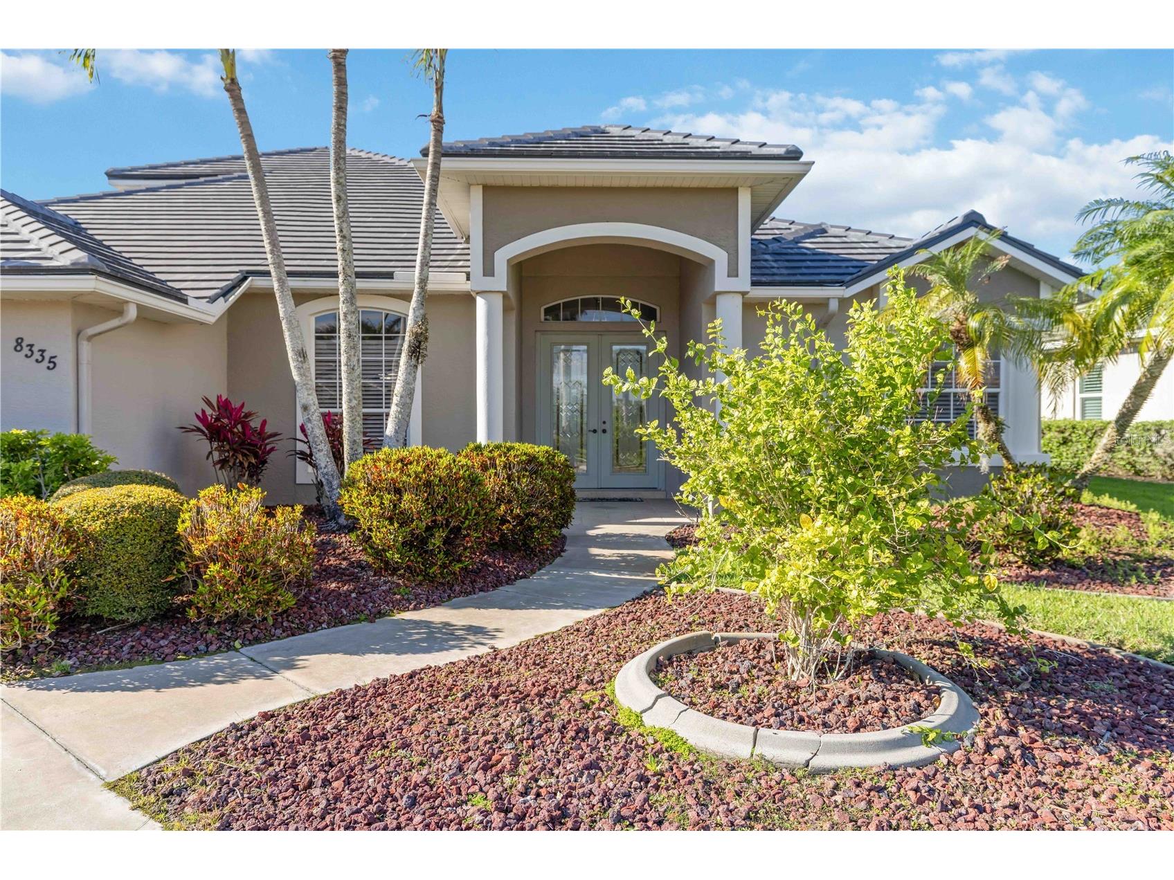 8335 Barton Farms Boulevard Sarasota FL 34240 A4686596 image4