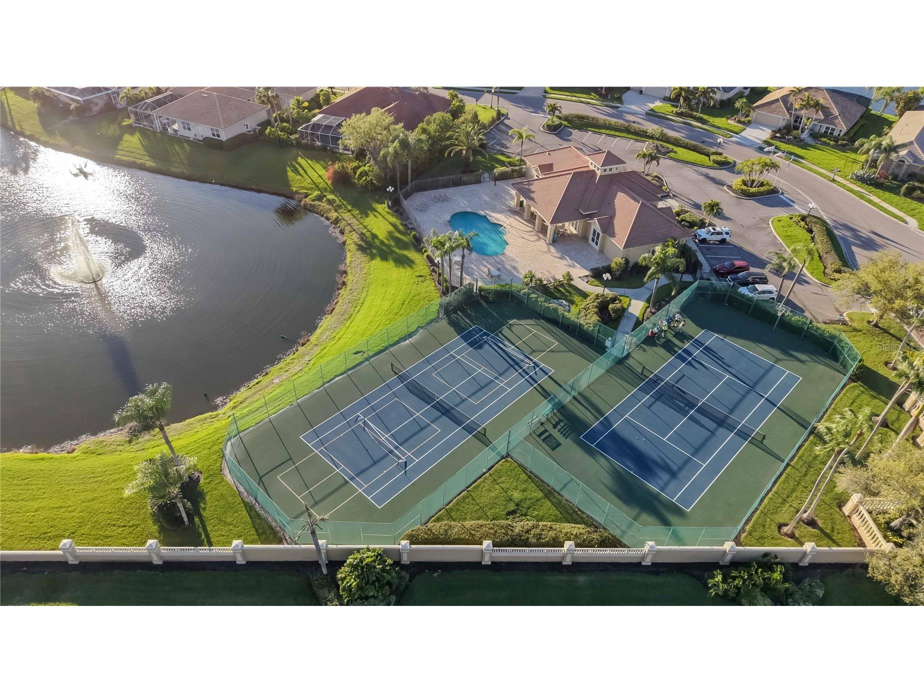 8335 Barton Farms Boulevard Sarasota FL 34240 A4686596 image47