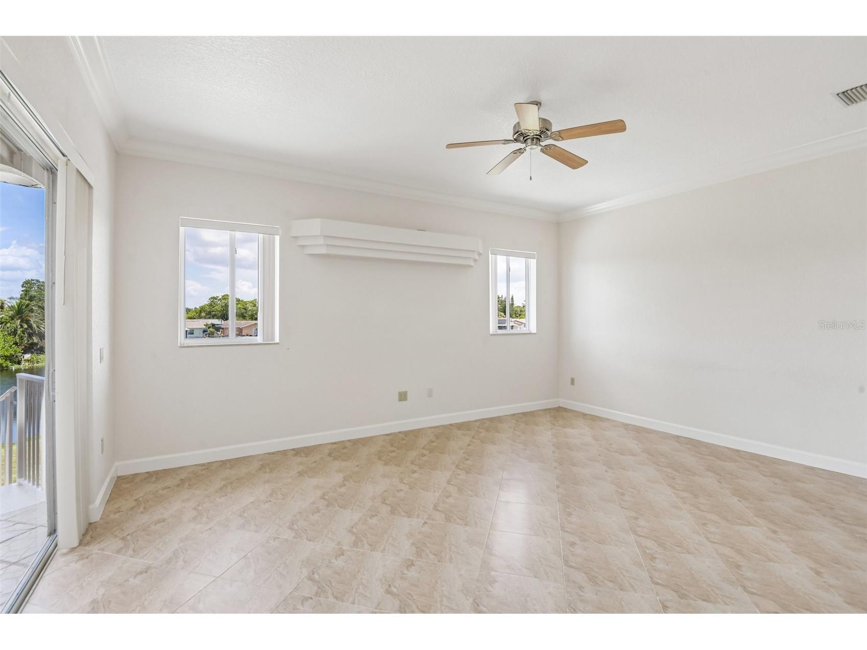 8335 Cheyenne Drive Seminole FL 33777 TB8522445 image13