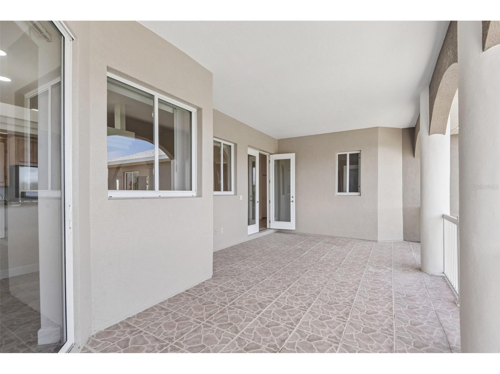 8335 Cheyenne Drive Seminole FL 33777 TB8522445 image21