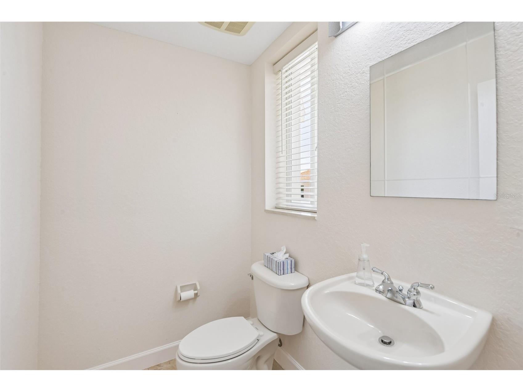 8335 Cheyenne Drive Seminole FL 33777 TB8522445 image27