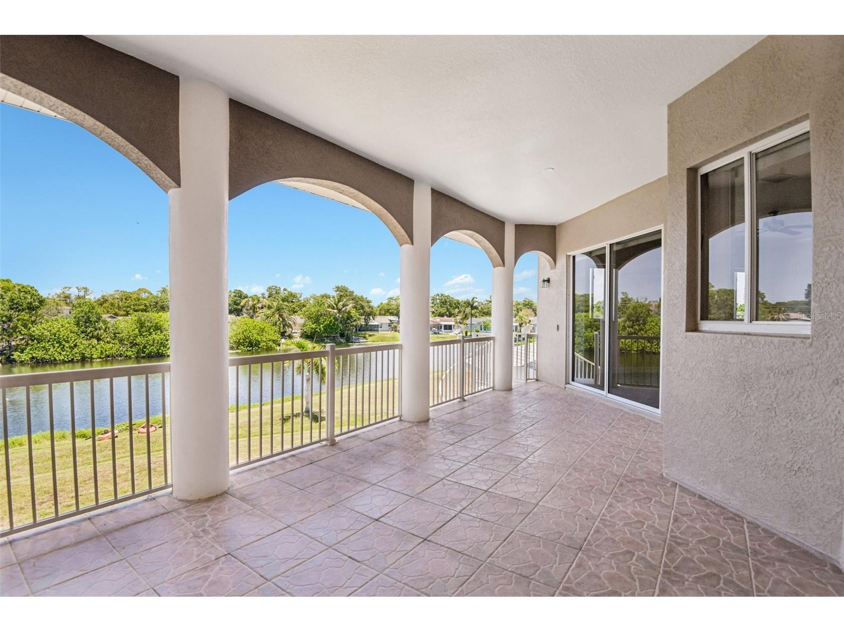 8335 Cheyenne Drive Seminole FL 33777 TB8522445 image3