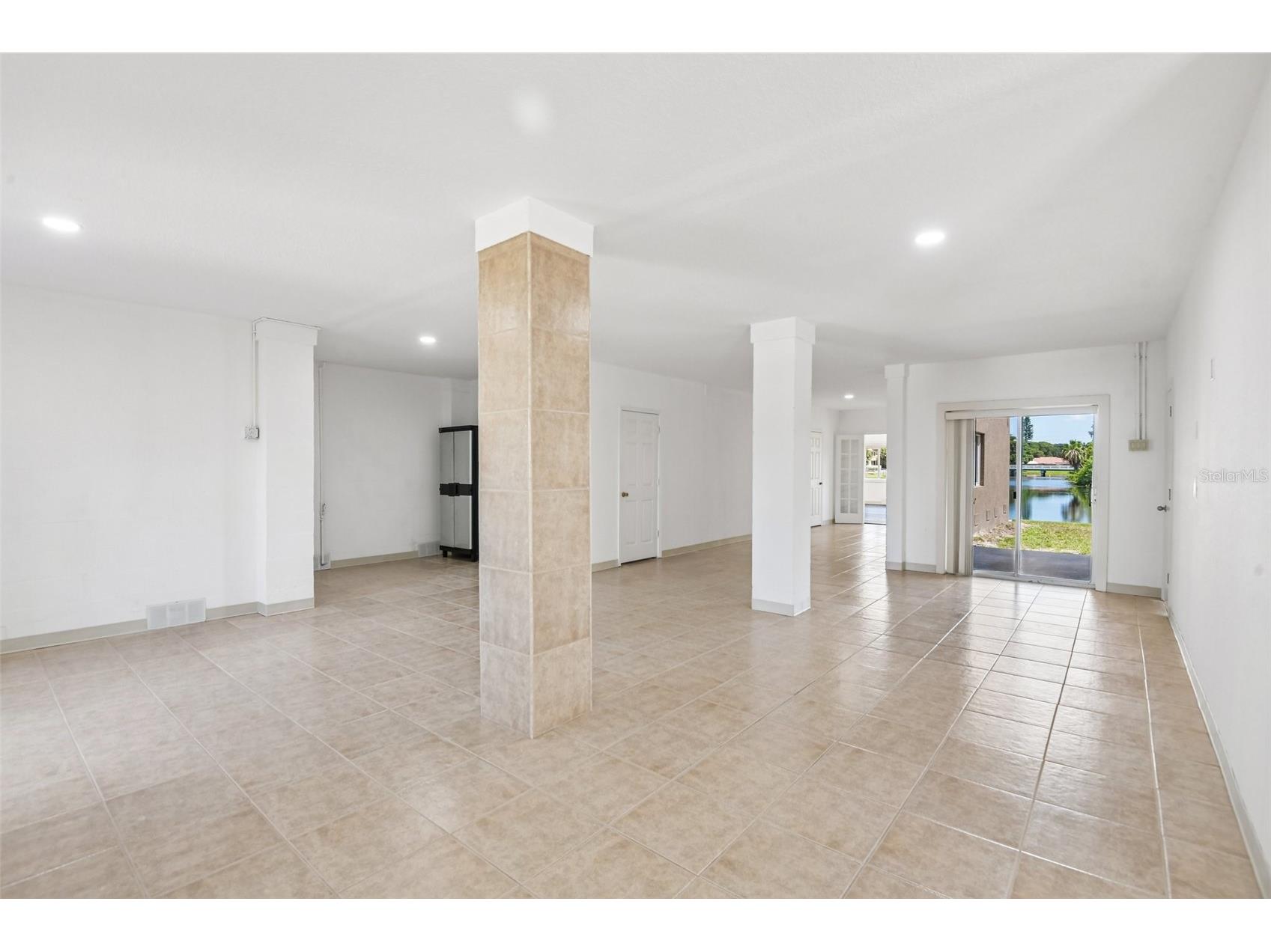 8335 Cheyenne Drive Seminole FL 33777 TB8522445 image35
