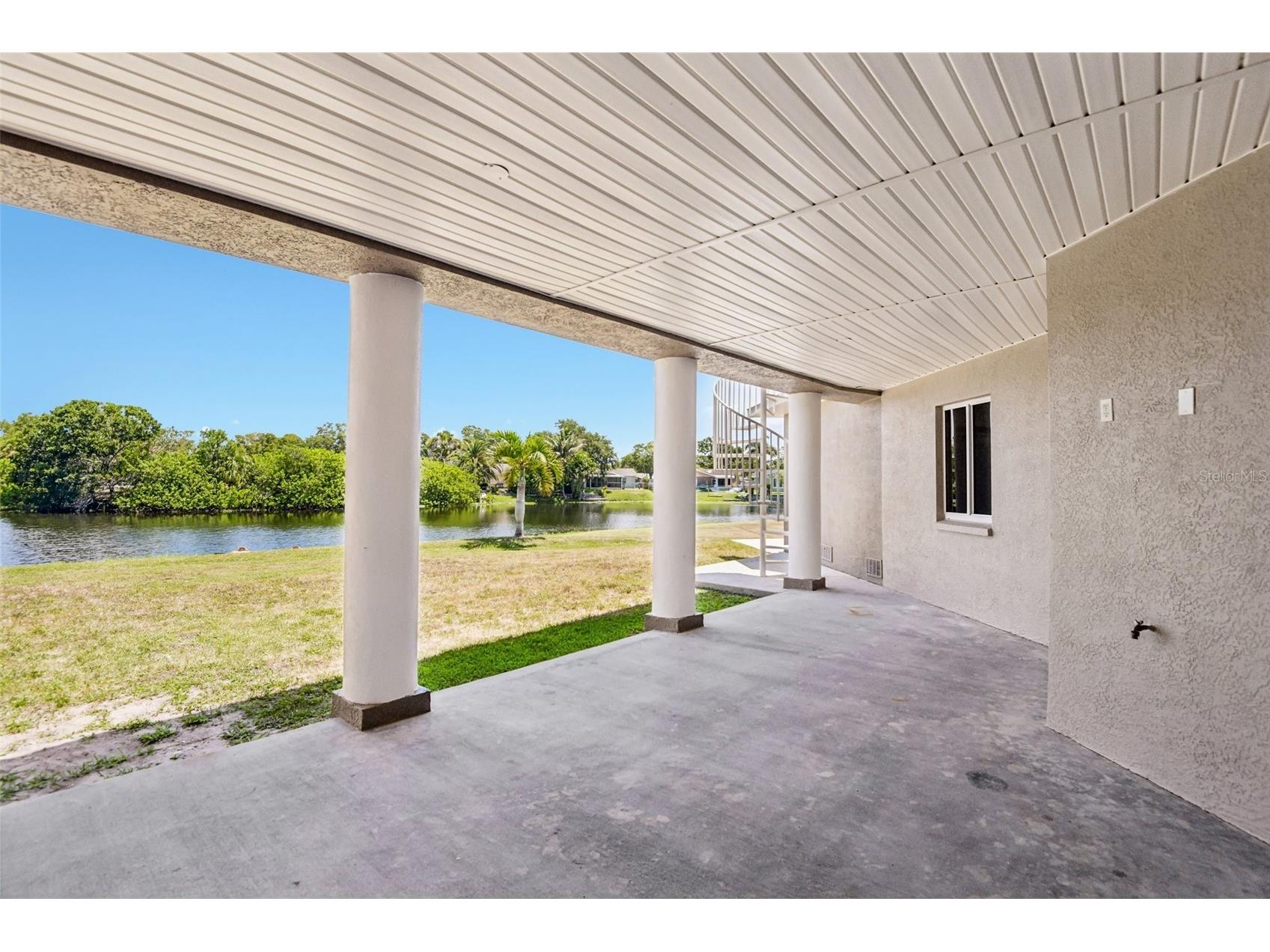 8335 Cheyenne Drive Seminole FL 33777 TB8522445 image41