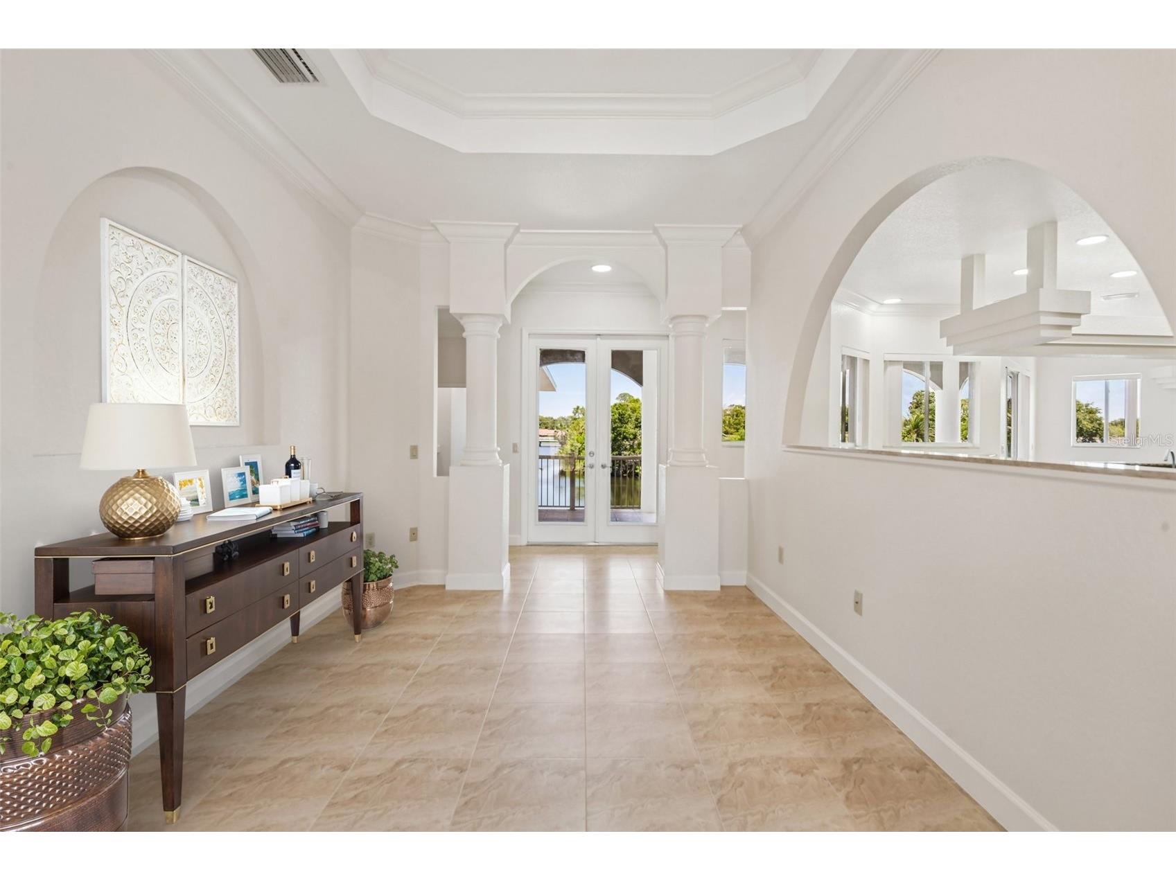 8335 Cheyenne Drive Seminole FL 33777 TB8522445 image8