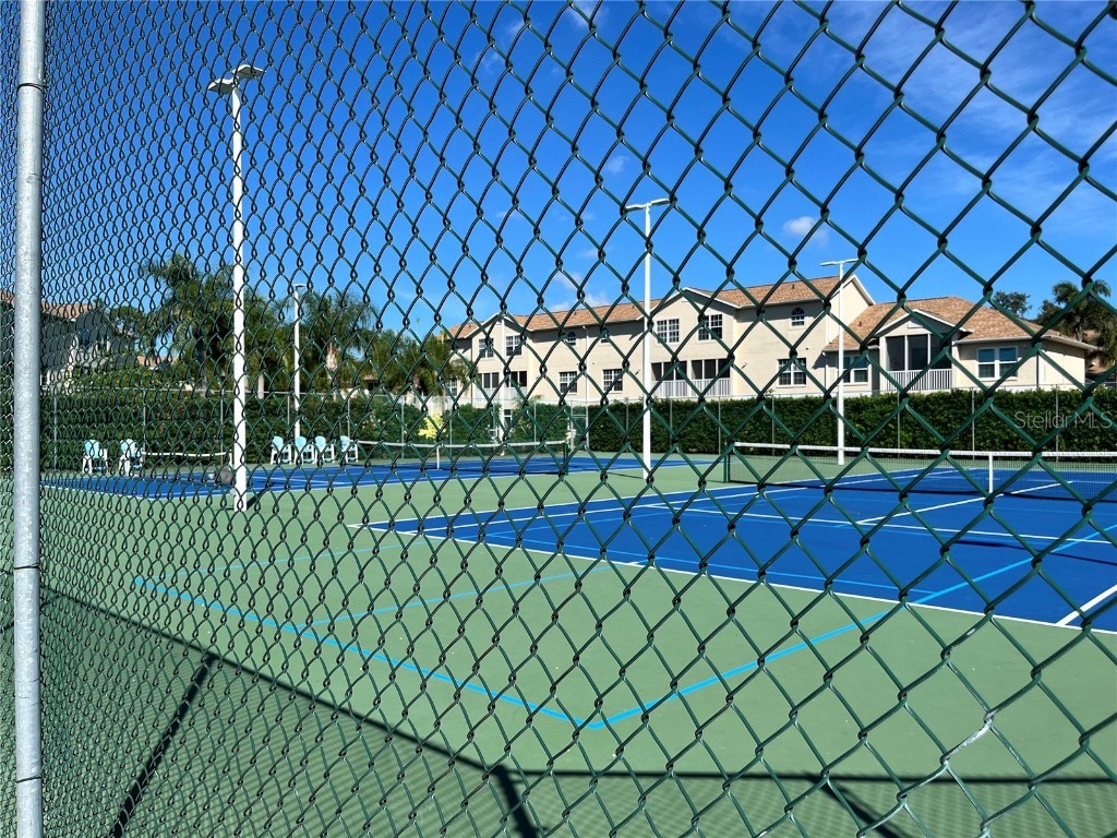 8335 Glenrose Way #1513 Sarasota FL 34238 A4665663 image28