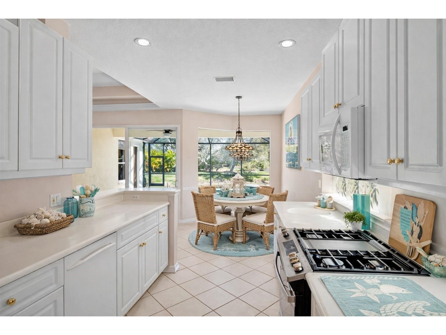 8335 Nice Way Sarasota FL 34238 A4680729 image17