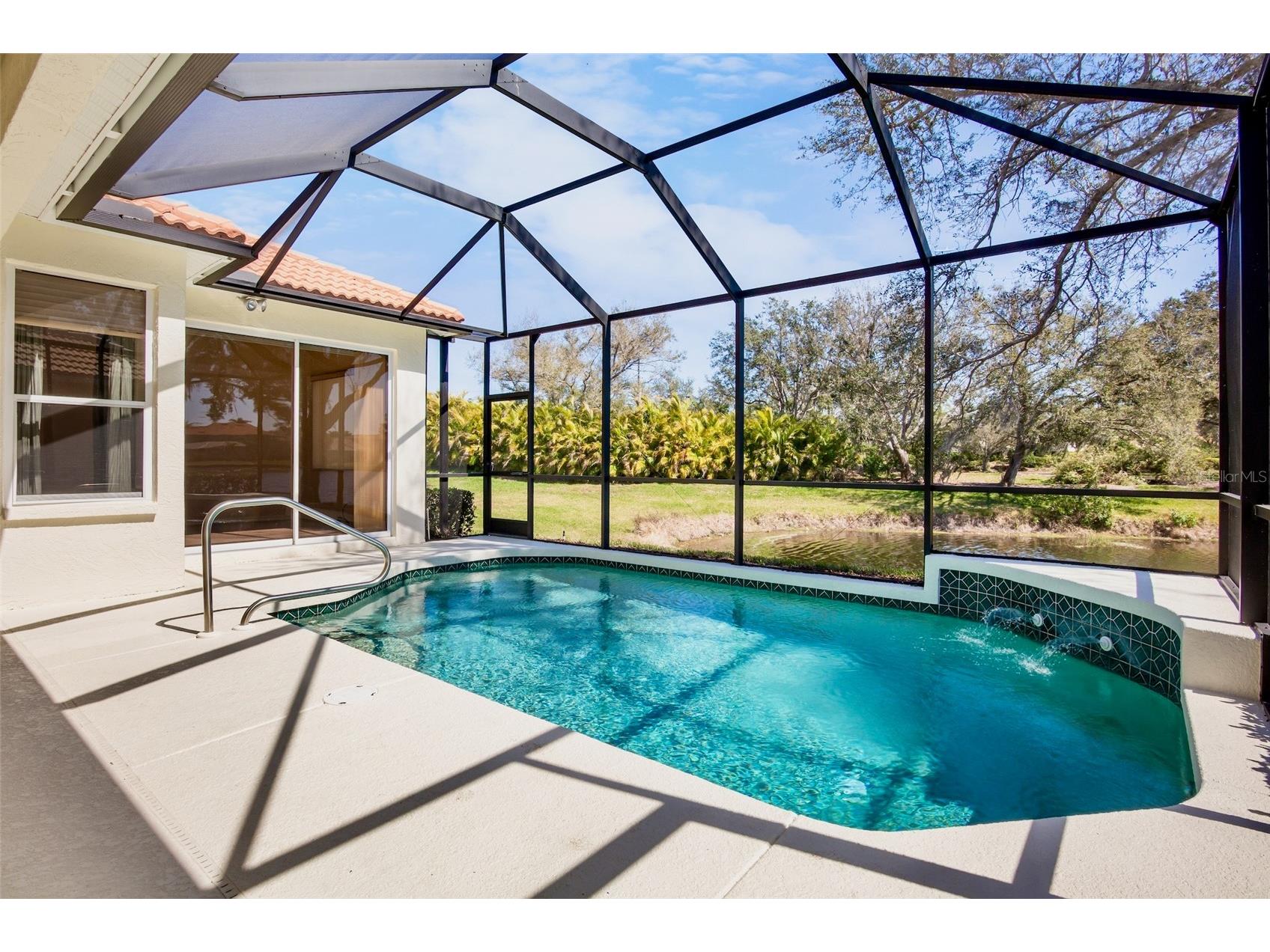 8335 Nice Way Sarasota FL 34238 A4680729 image23