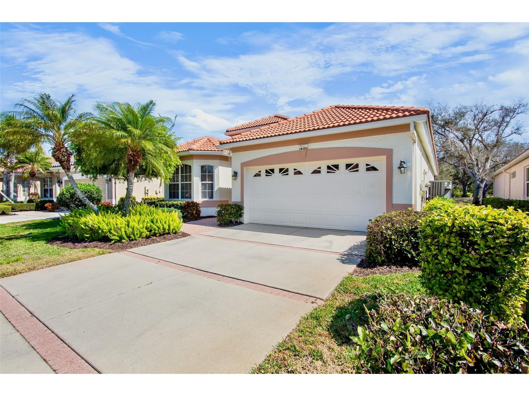 8335 Nice Way Sarasota FL 34238 A4680729 image3
