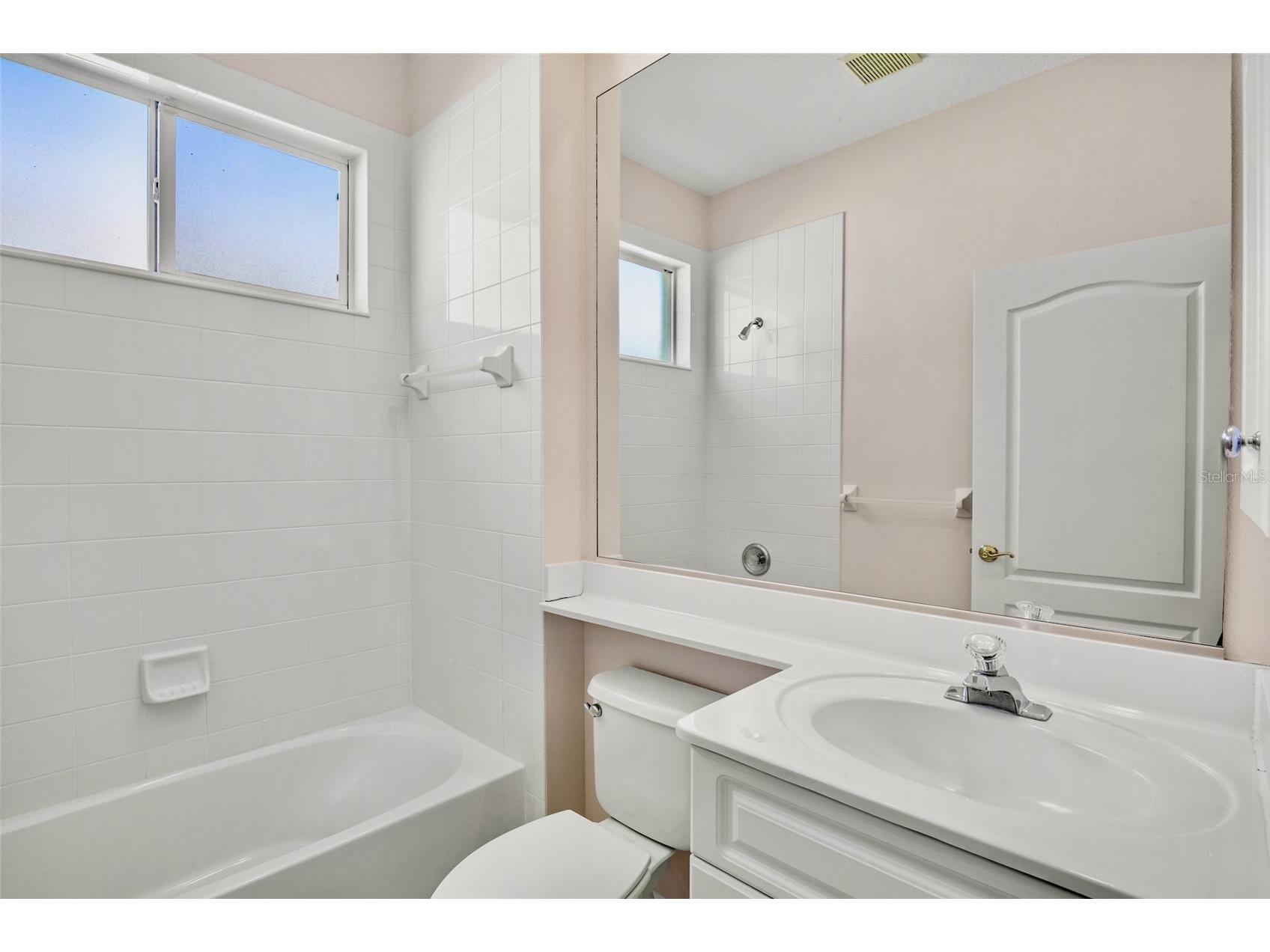 8335 Nice Way Sarasota FL 34238 A4680729 image40