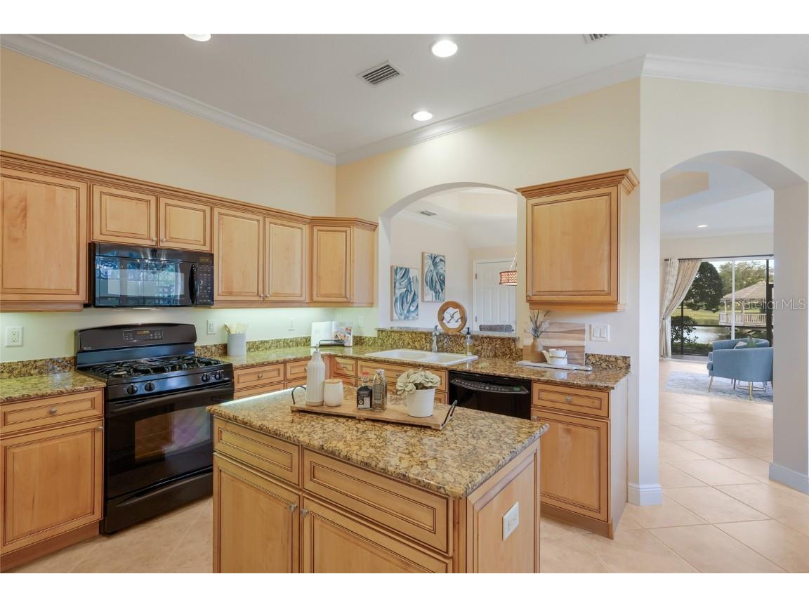8336 Miramar Way Lakewood Ranch FL 34202 A4673239 image4