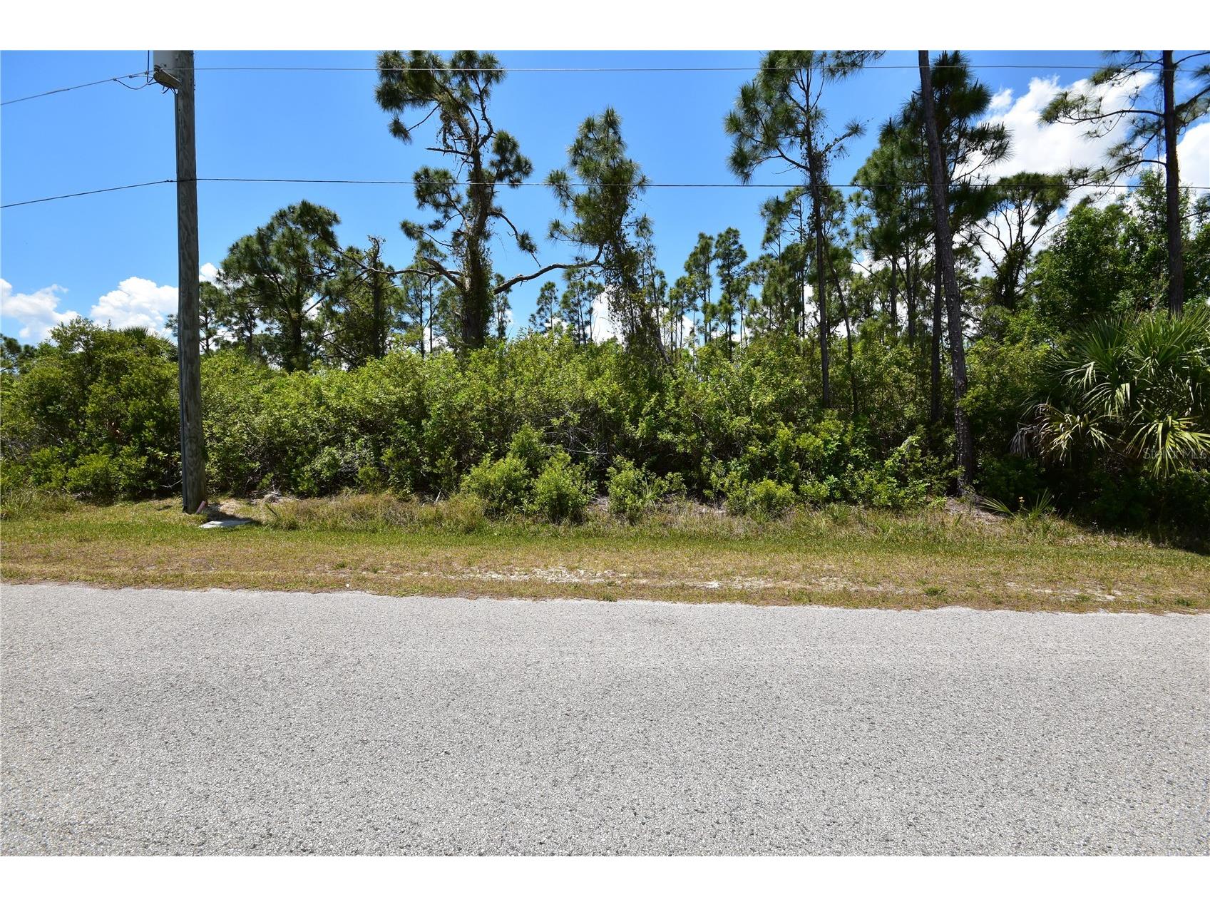 8337 Hebron Road Port Charlotte FL 33981 C7525394 image1