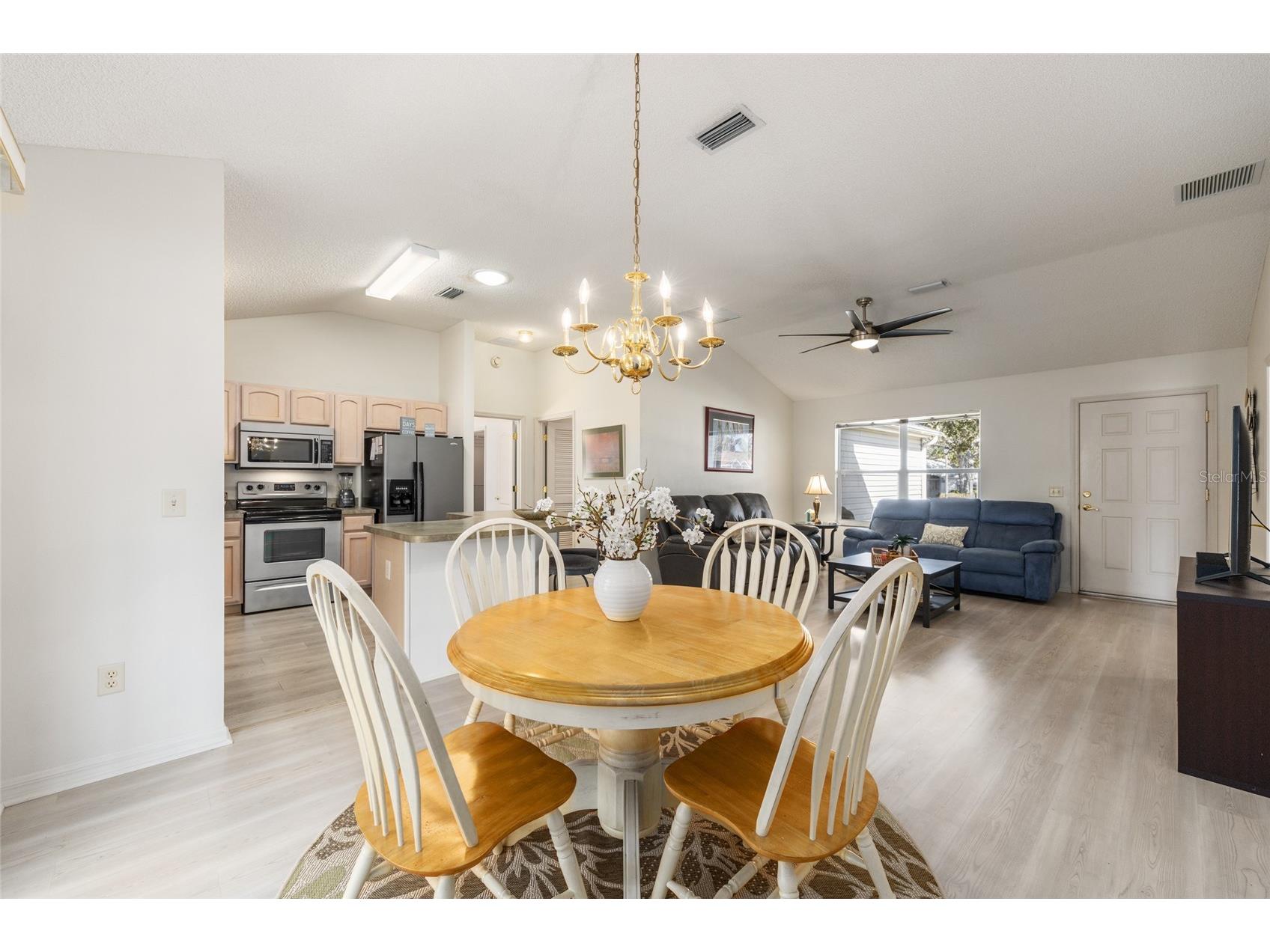 8337 SE 176th Lawson Loop The Villages FL 32162 OM717826 image14