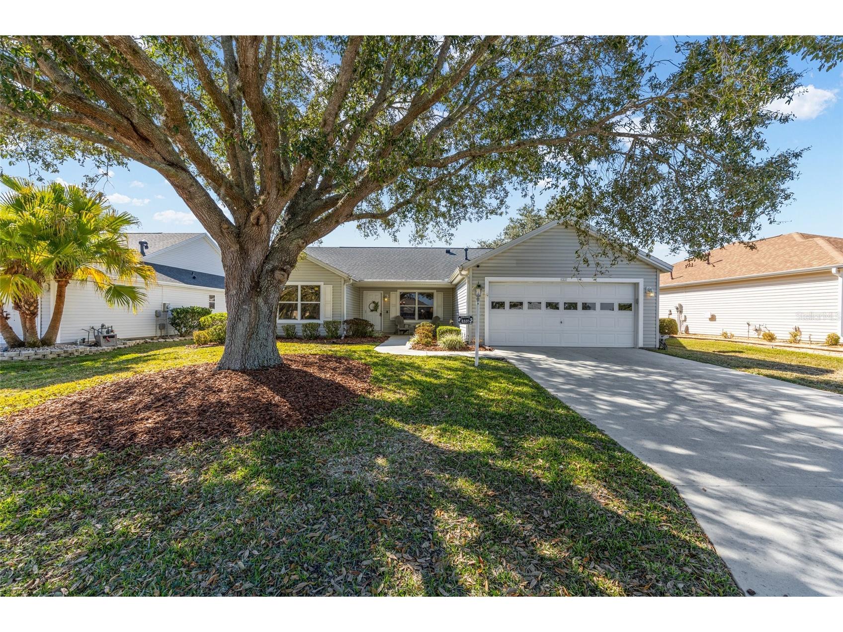 8337 SE 176th Lawson Loop The Villages FL 32162 OM717826 image2