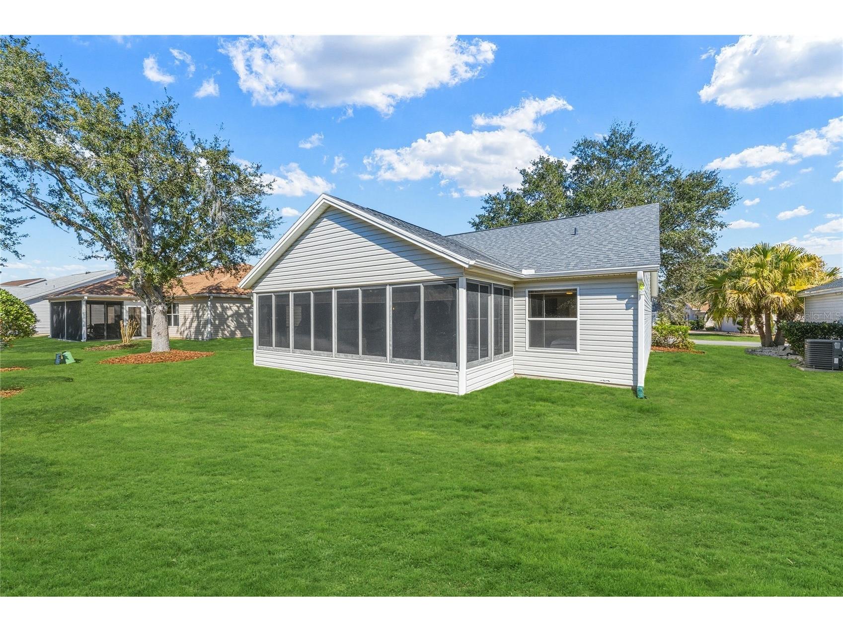 8337 SE 176th Lawson Loop The Villages FL 32162 OM717826 image36
