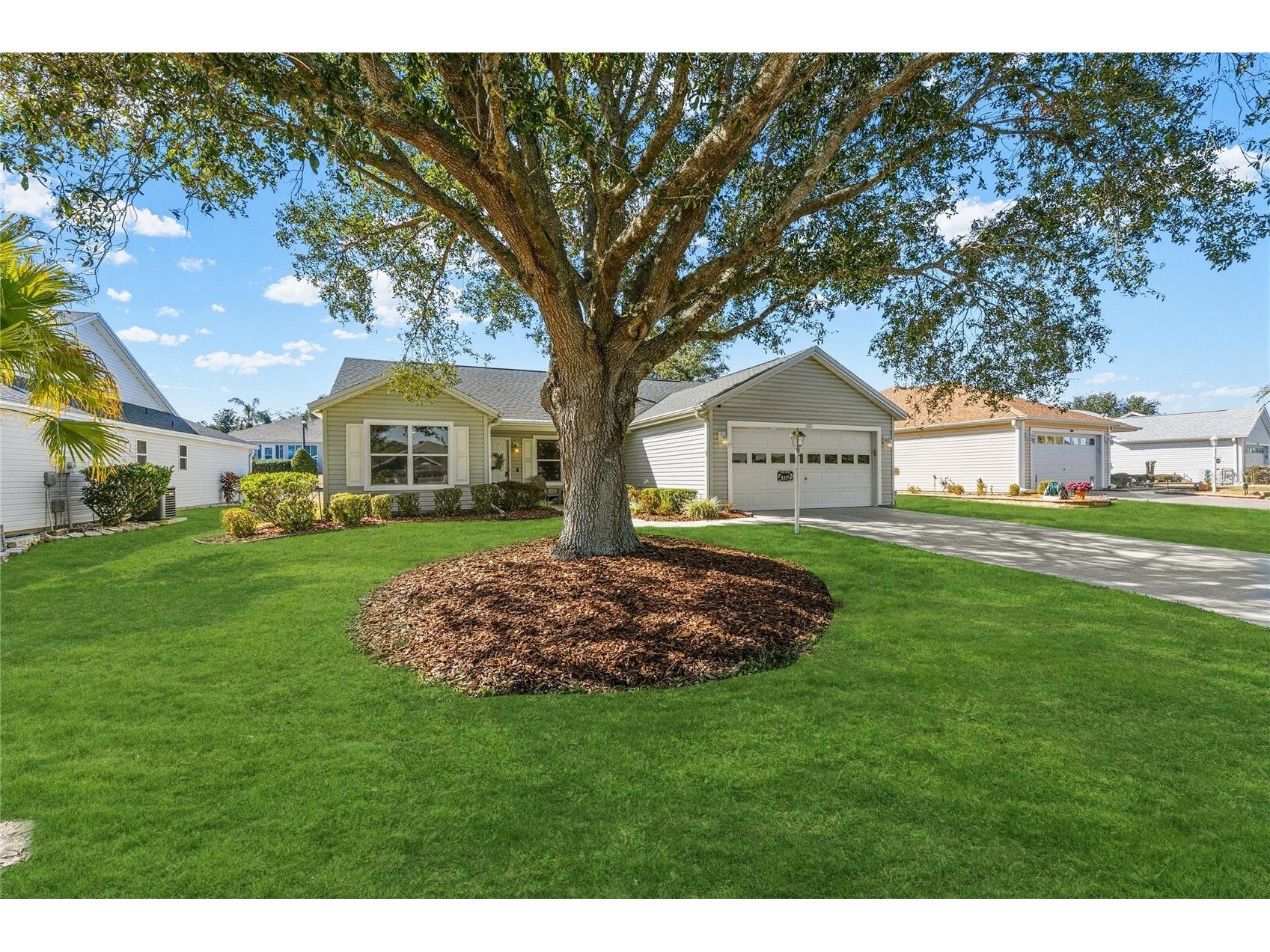 8337 SE 176th Lawson Loop The Villages FL 32162 OM717826 image4