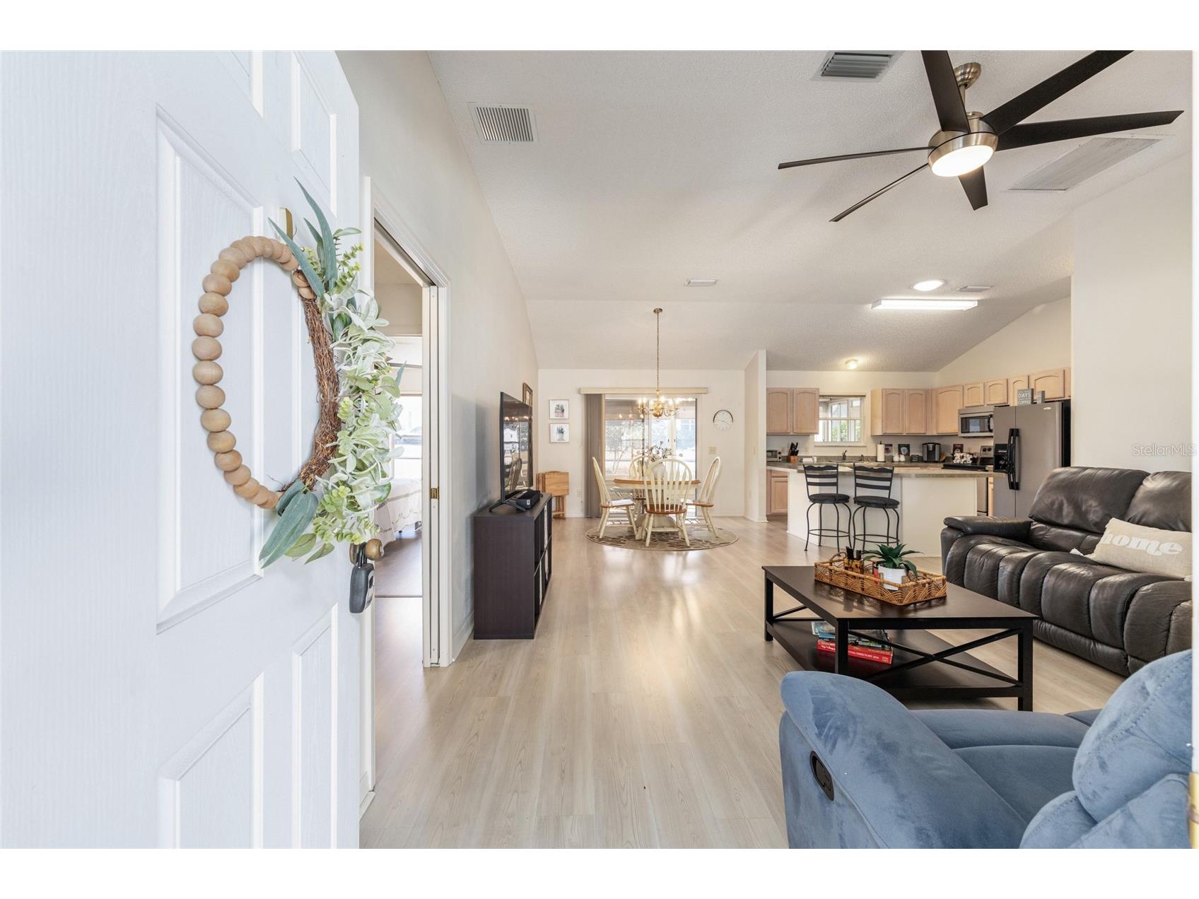 8337 SE 176th Lawson Loop The Villages FL 32162 OM717826 image7
