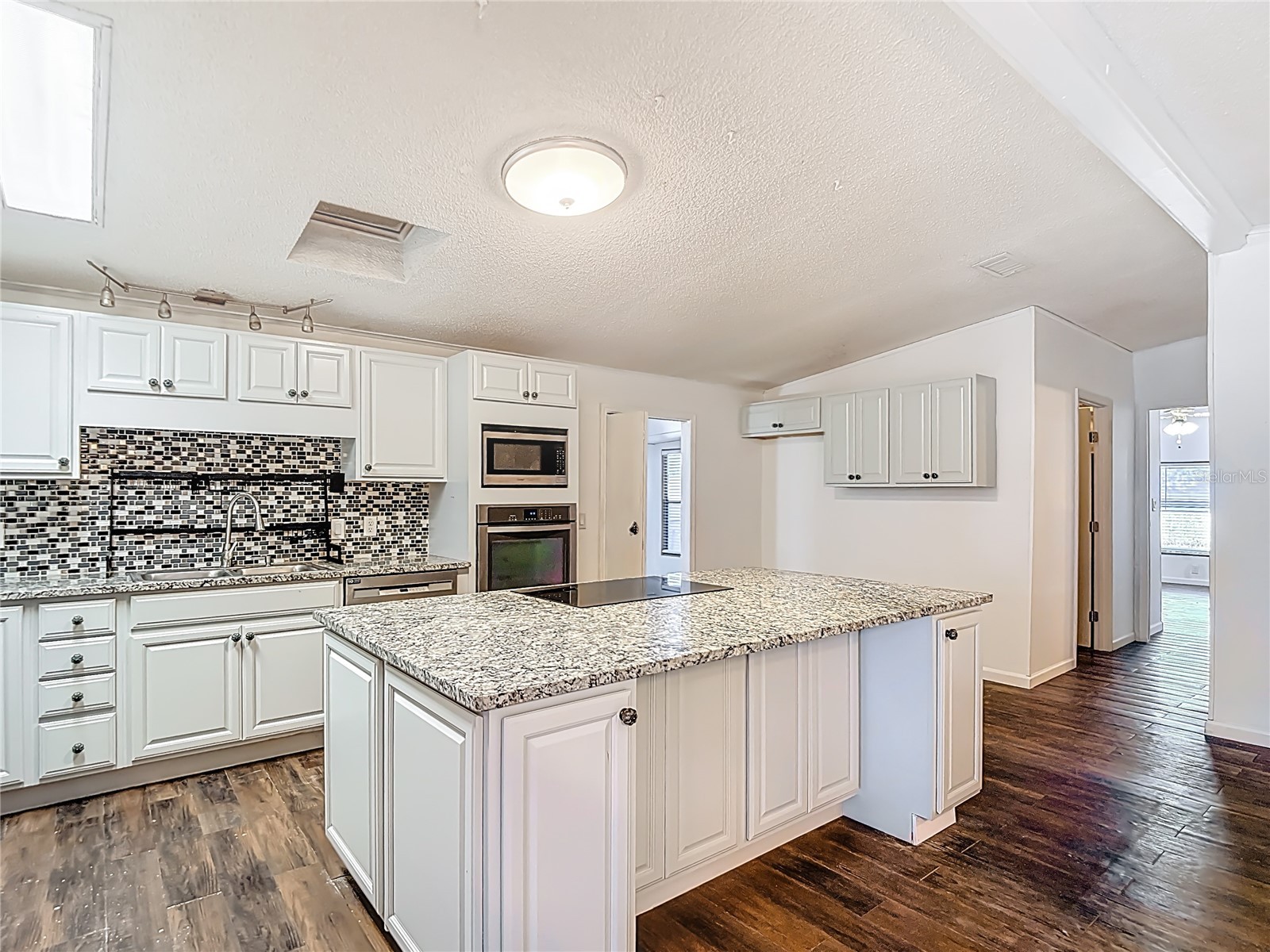 8339 Weatherford Avenue Brooksville FL 34613 W7883540 image23