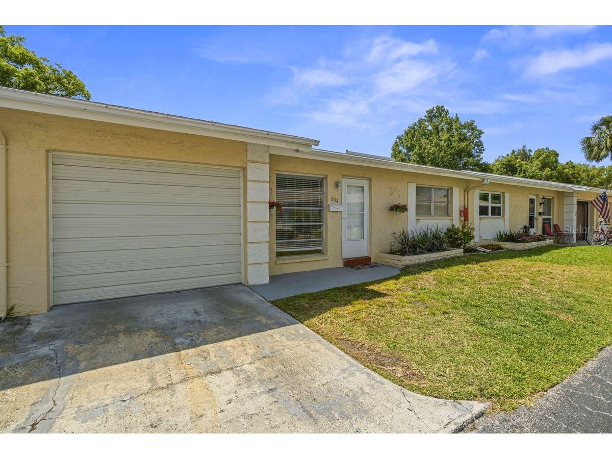 834 Cambridge Court Dunedin FL 34698 TB8457655 image1