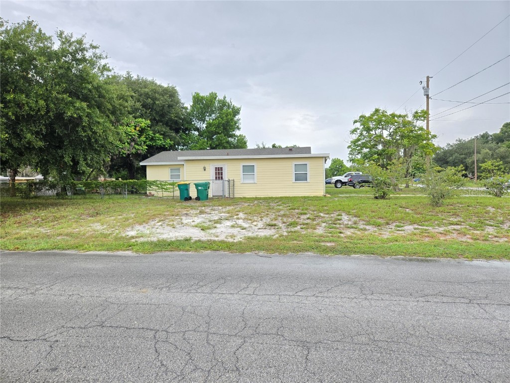 834 Donnelly Street Eustis FL 32726 S5133705 image3