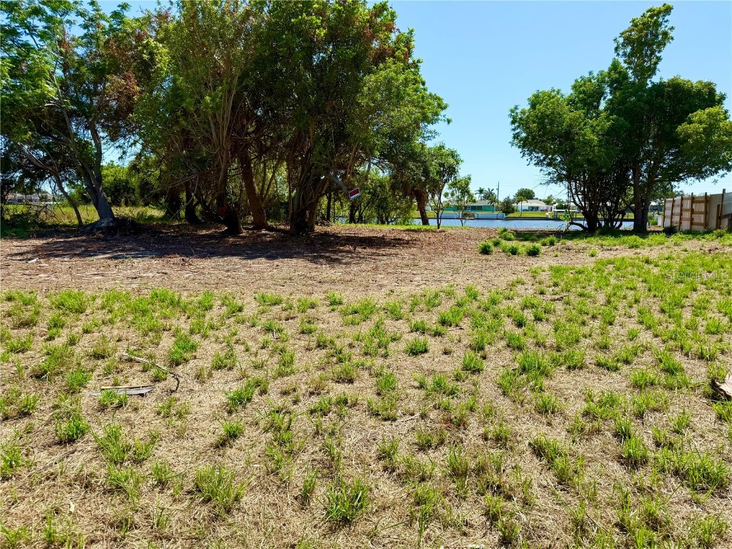 834 Ellicott Circle NW Port Charlotte FL 33952 - CRESTVIEW WATERWAY D6123062 image10