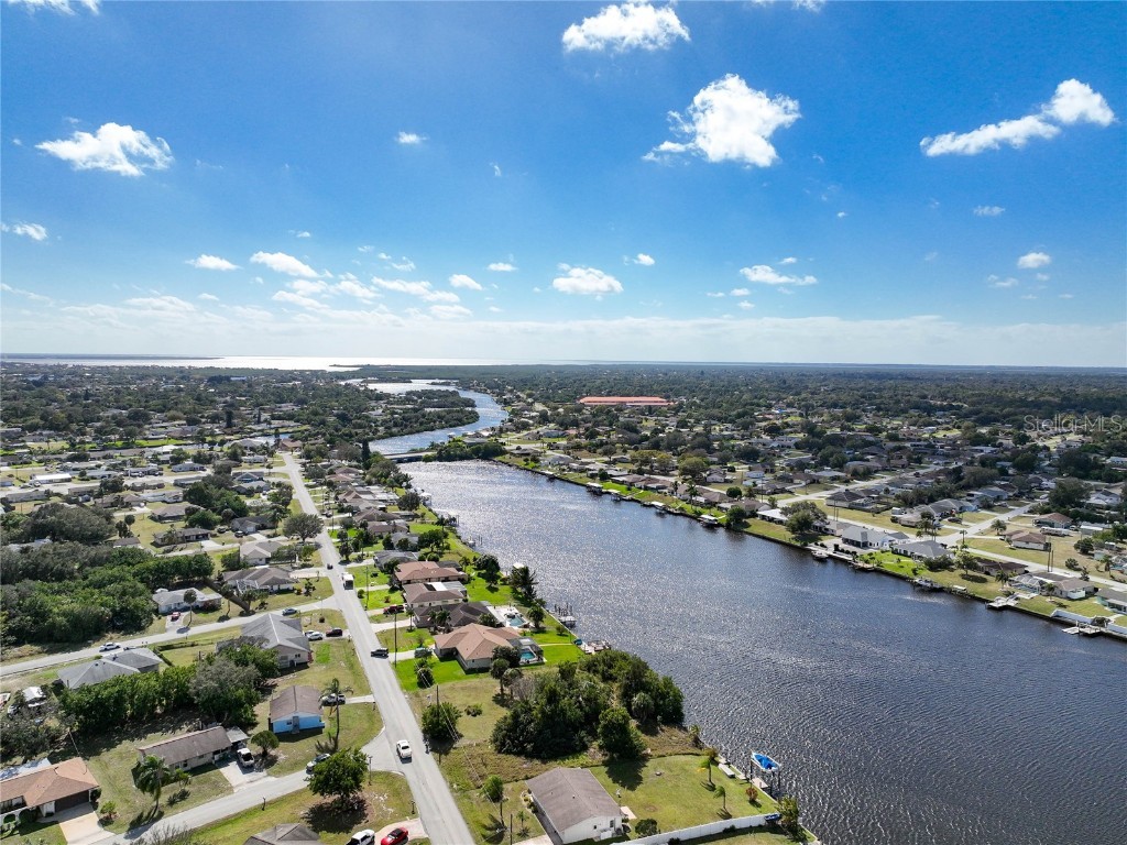 834 Ellicott Circle NW Port Charlotte FL 33952 - CRESTVIEW WATERWAY D6123062 image12