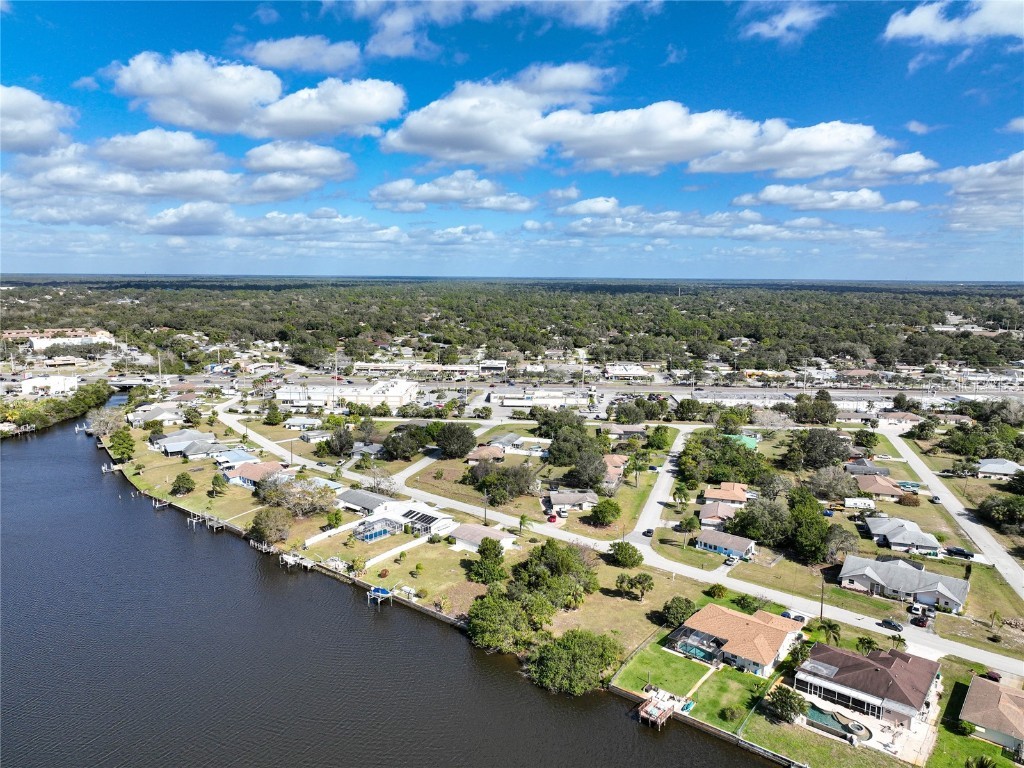 834 Ellicott Circle NW Port Charlotte FL 33952 - CRESTVIEW WATERWAY D6123062 image13