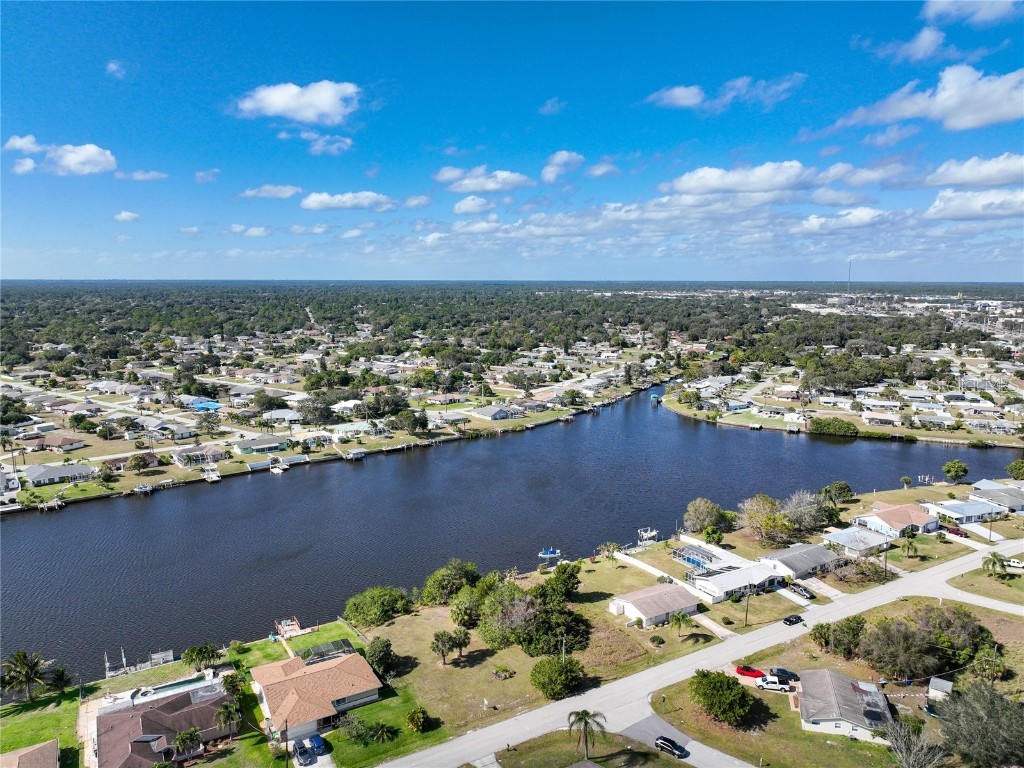 834 Ellicott Circle NW Port Charlotte FL 33952 - CRESTVIEW WATERWAY D6123062 image15
