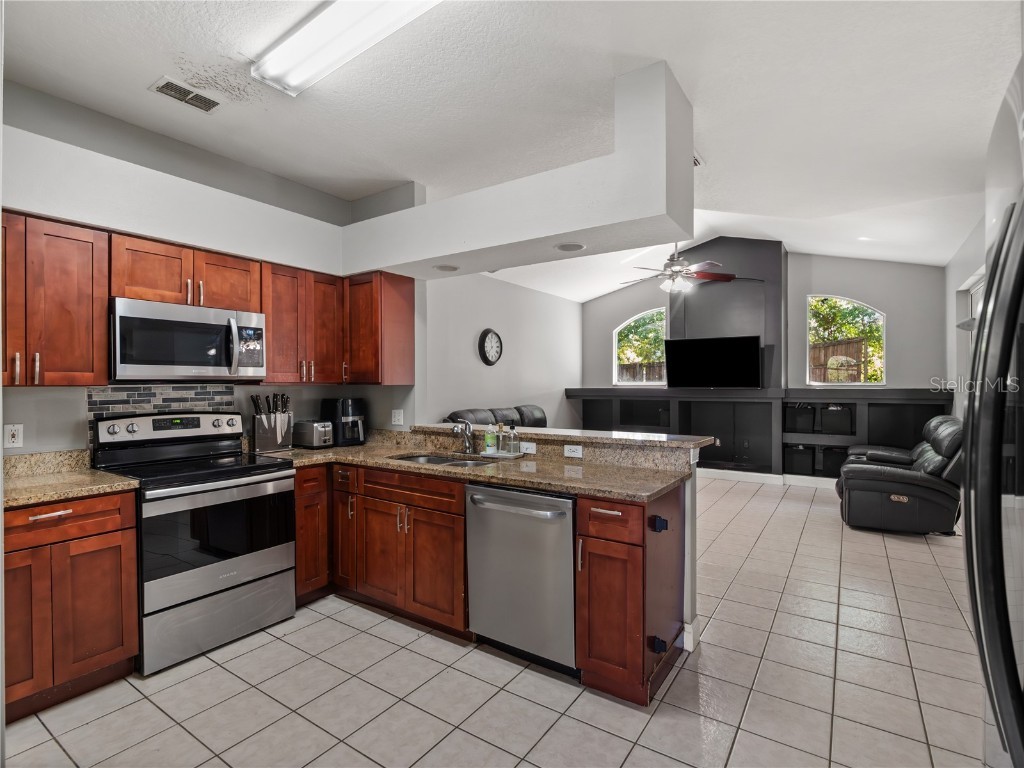 834 High Pointe Circle Minneola FL 34715 G5105895 image5