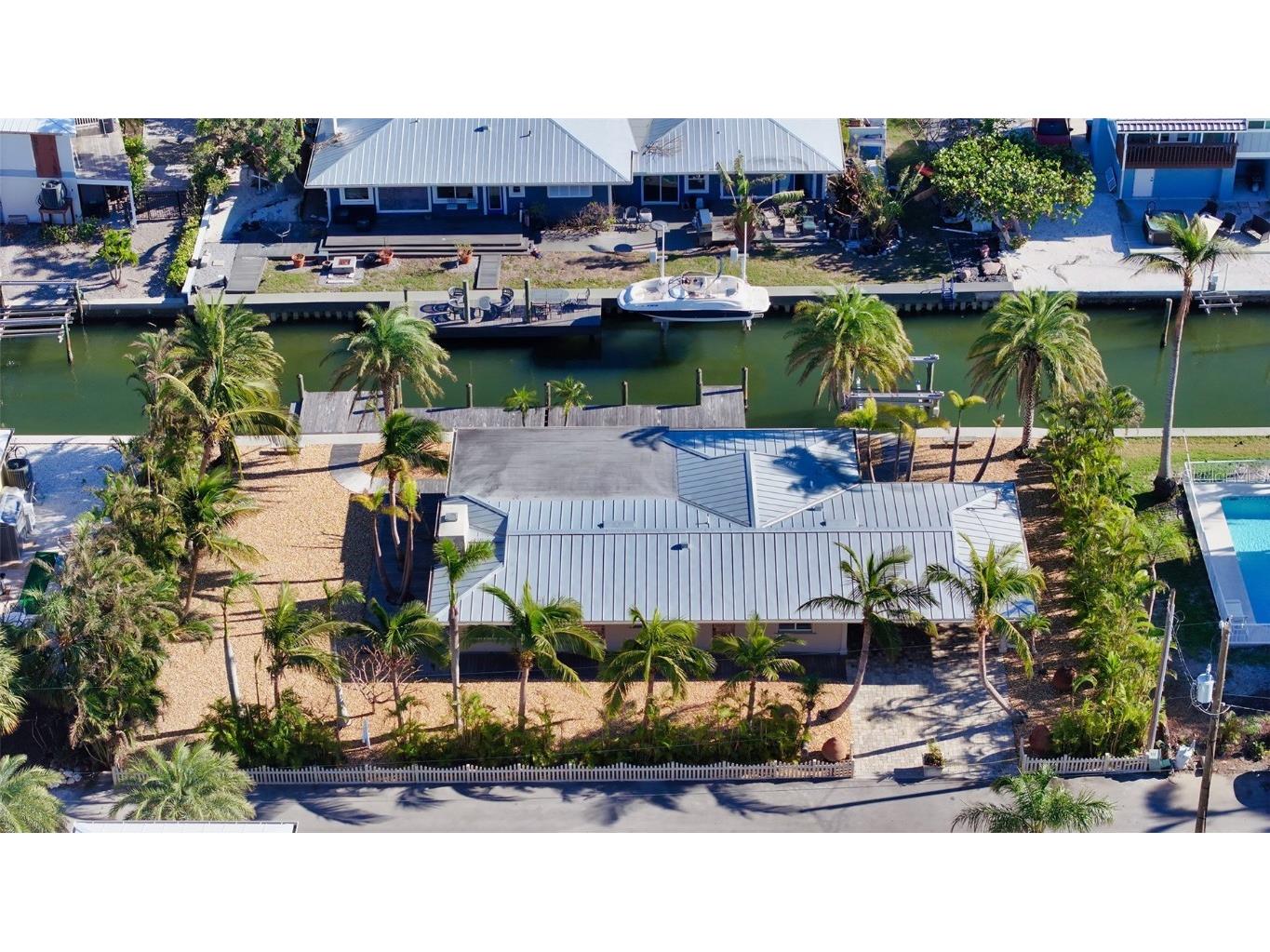 834 Jungle Queen Way Longboat Key FL 34228 A4630270 image3