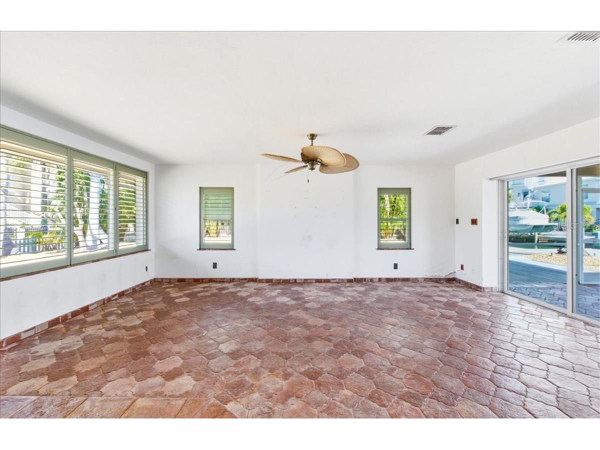 834 Jungle Queen Way Longboat Key FL 34228 A4682236 image25