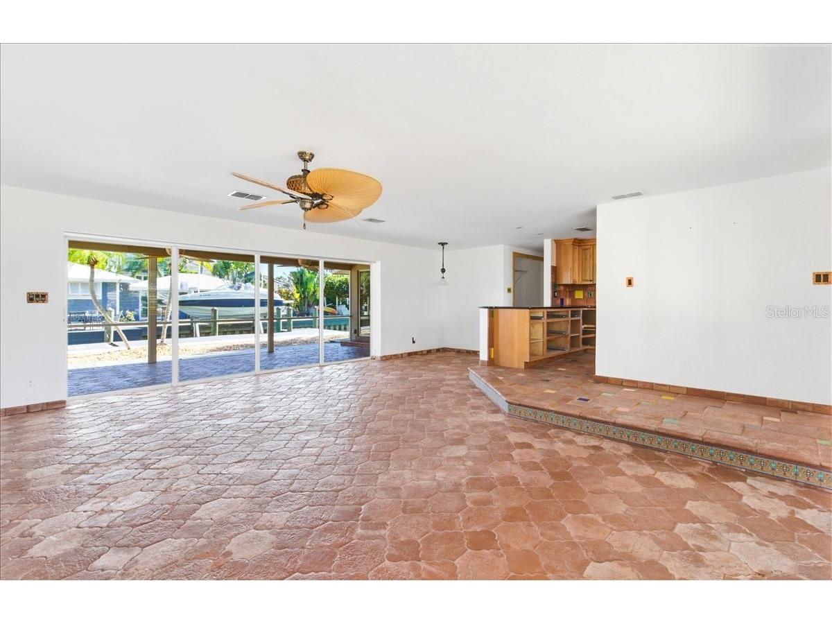 834 Jungle Queen Way Longboat Key FL 34228 A4682236 image28