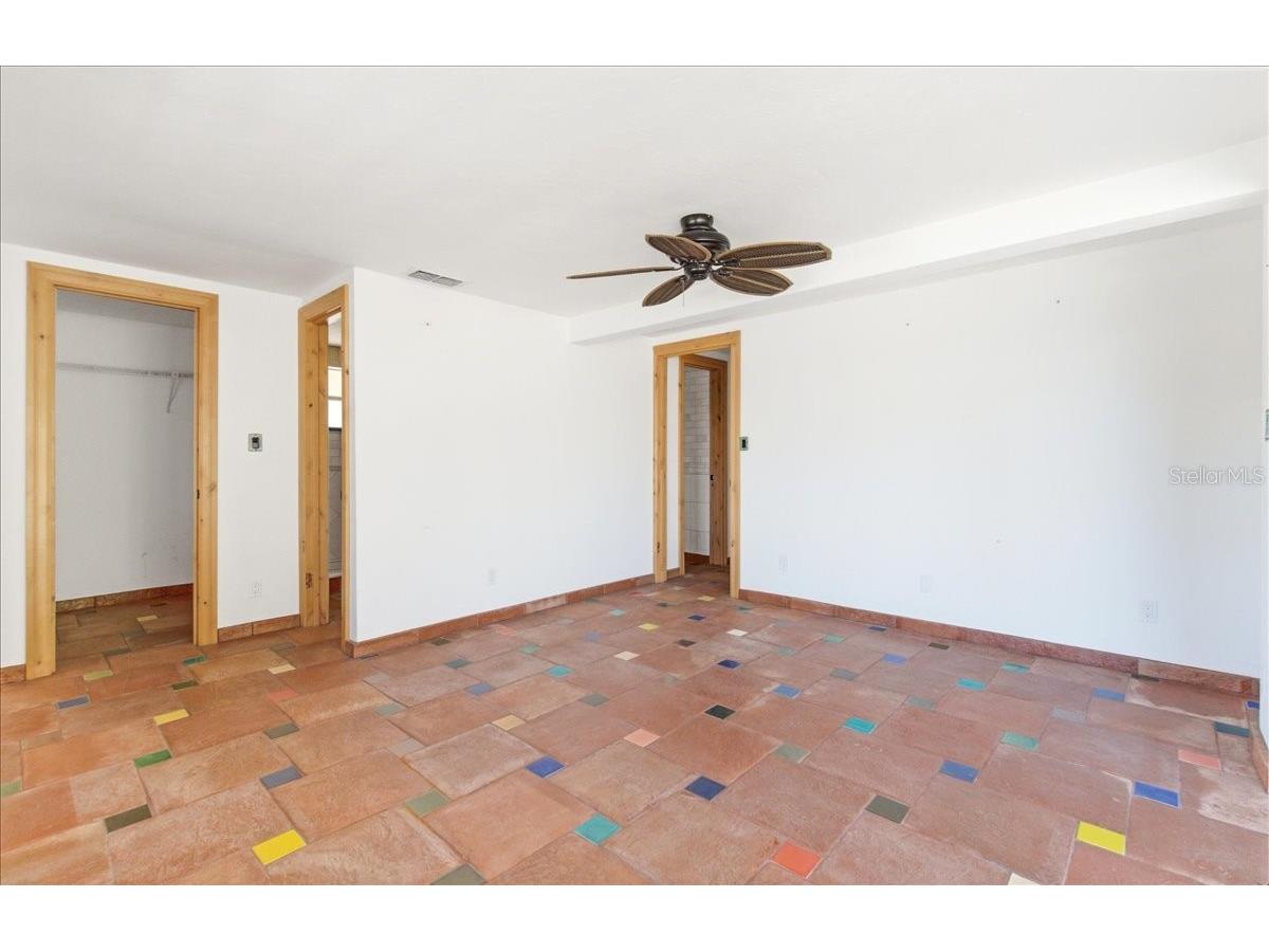 834 Jungle Queen Way Longboat Key FL 34228 A4682236 image38