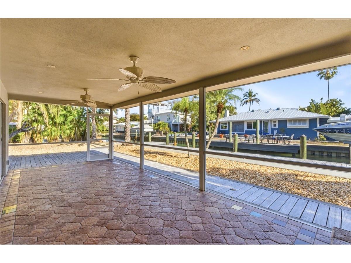 834 Jungle Queen Way Longboat Key FL 34228 A4682236 image40