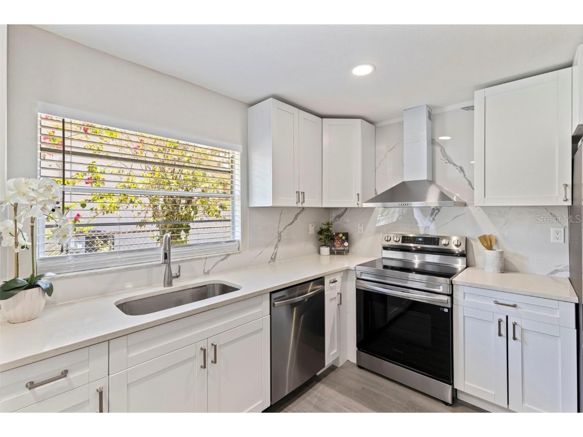 834 Riverside Drive Tarpon Springs FL 34689 TB8437163 image15