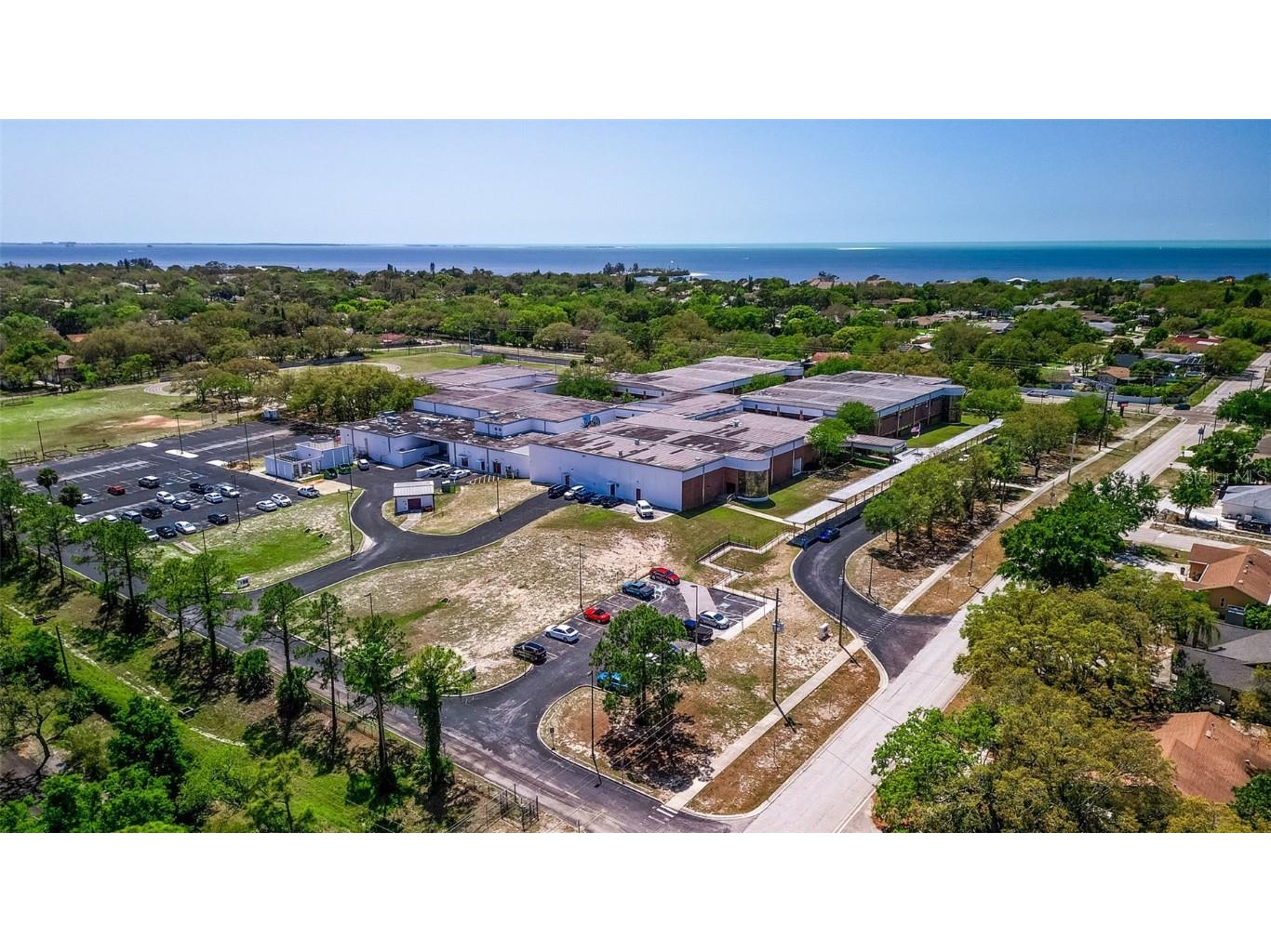 834 Riverside Drive Tarpon Springs FL 34689 TB8437163 image41