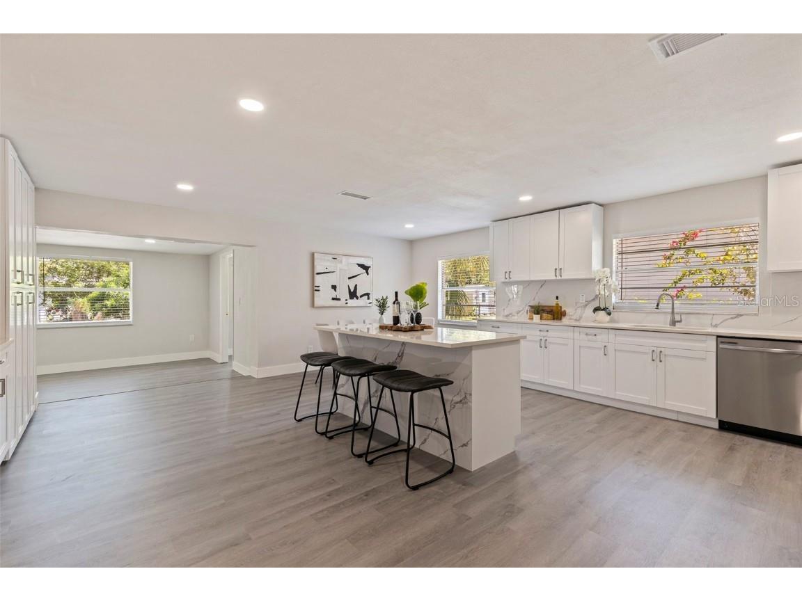 834 Riverside Drive Tarpon Springs FL 34689 TB8437163 image8