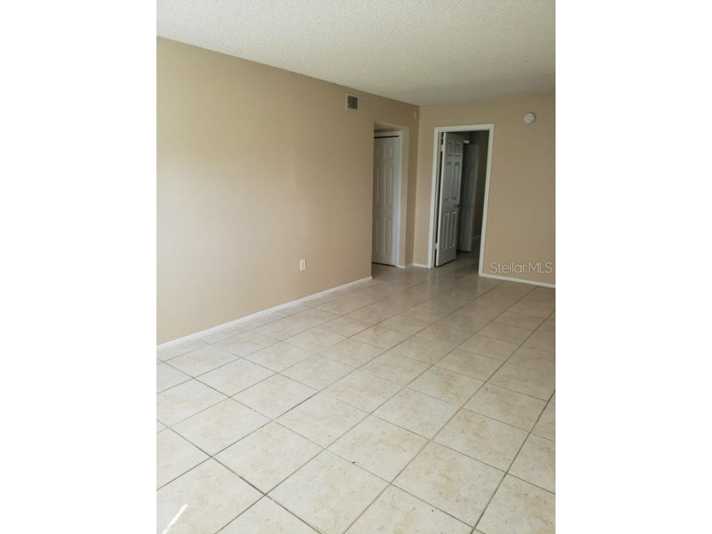 834 Sky Lake Circle #A Orlando FL 32809 S5134131 image2