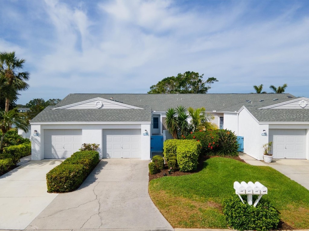 834 Waterside Lane #834 Bradenton FL 34209 A4640878 image1
