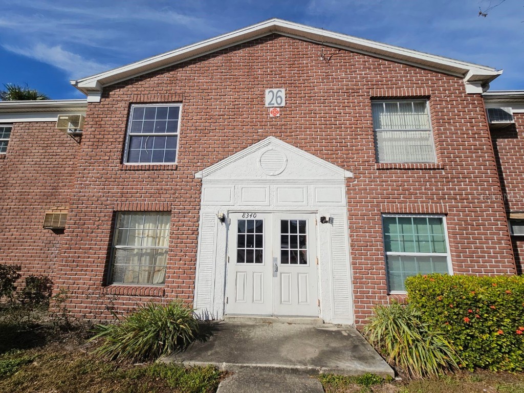 8340 12th Street N #E Saint Petersburg FL 33702 U8221870 image1